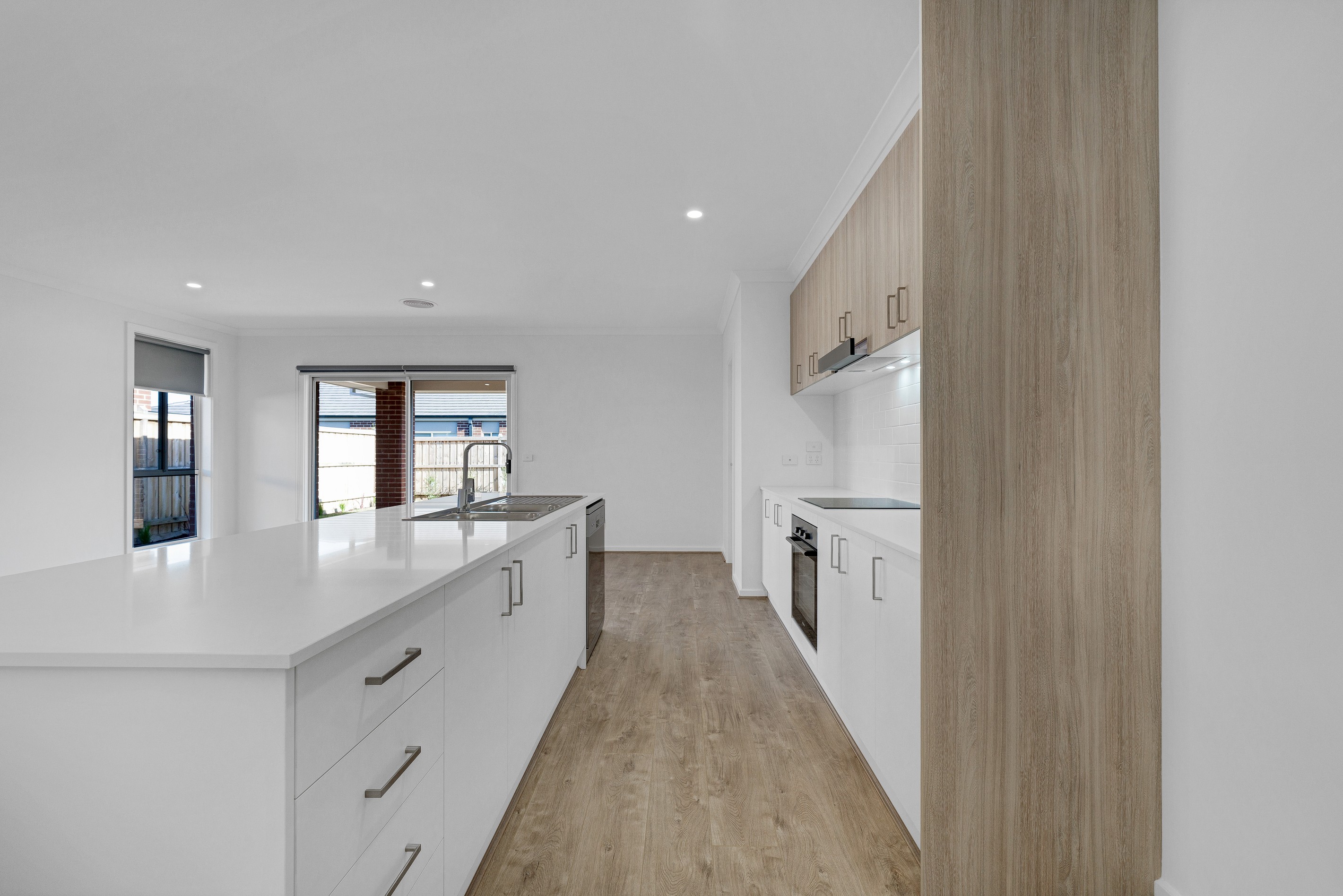 30 Limandus Crescent, Cranbourne South, VIC 3977