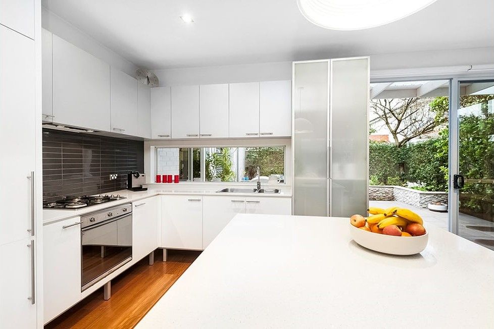 7 Notre Dame Parade, Mulgrave, VIC 3170