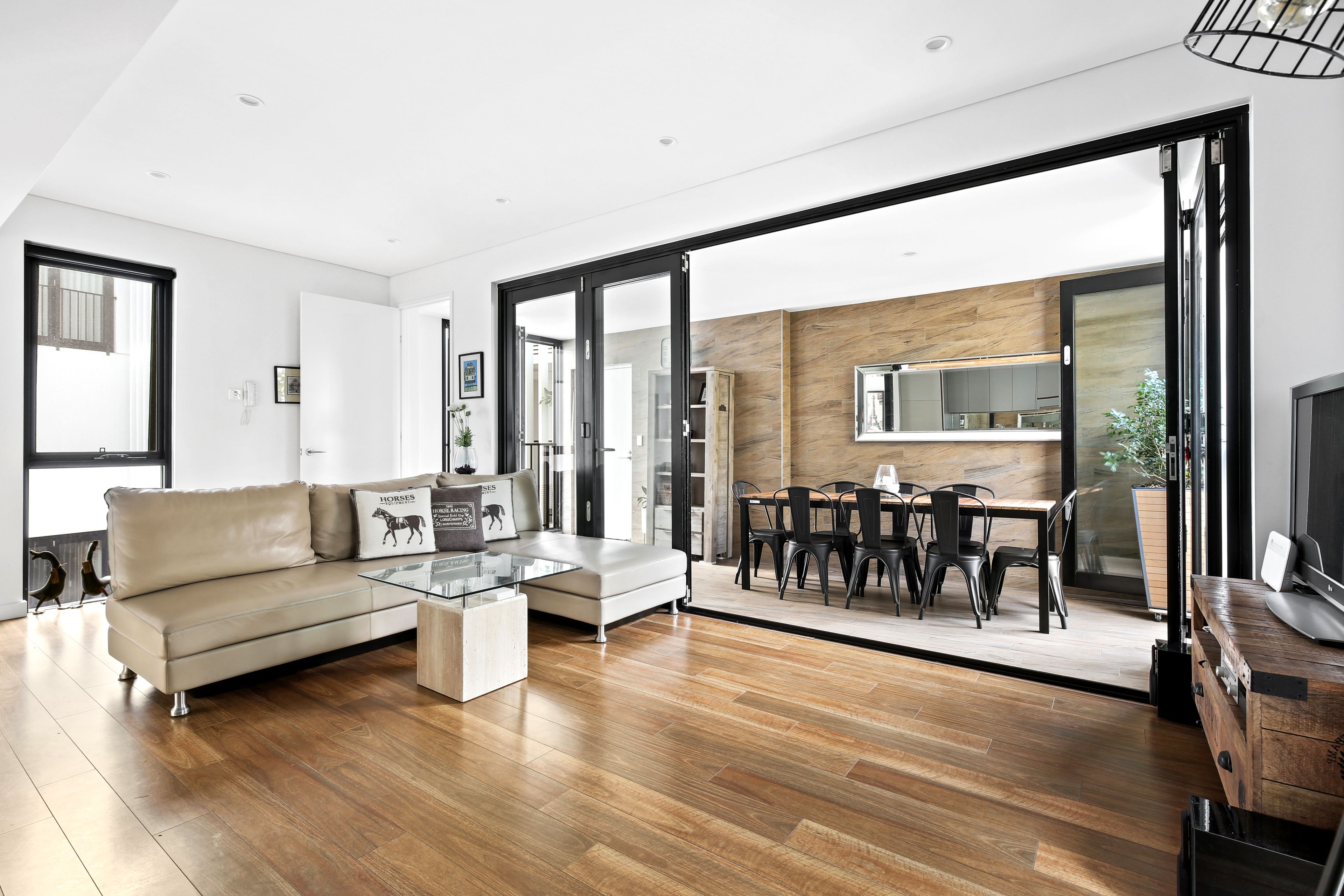 406/8 Boundary Street, Alexandria, NSW 2015
