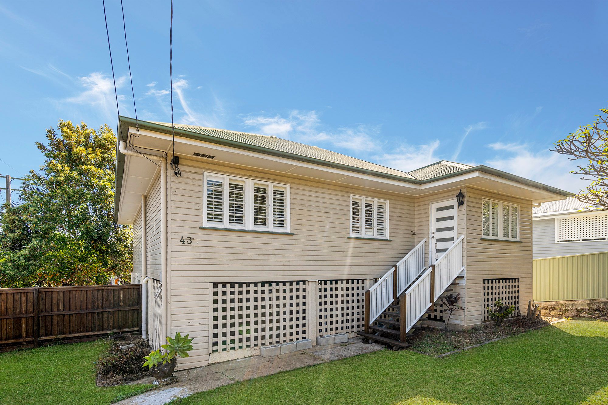 43 Emma Street, Holland Park West QLD 4121
