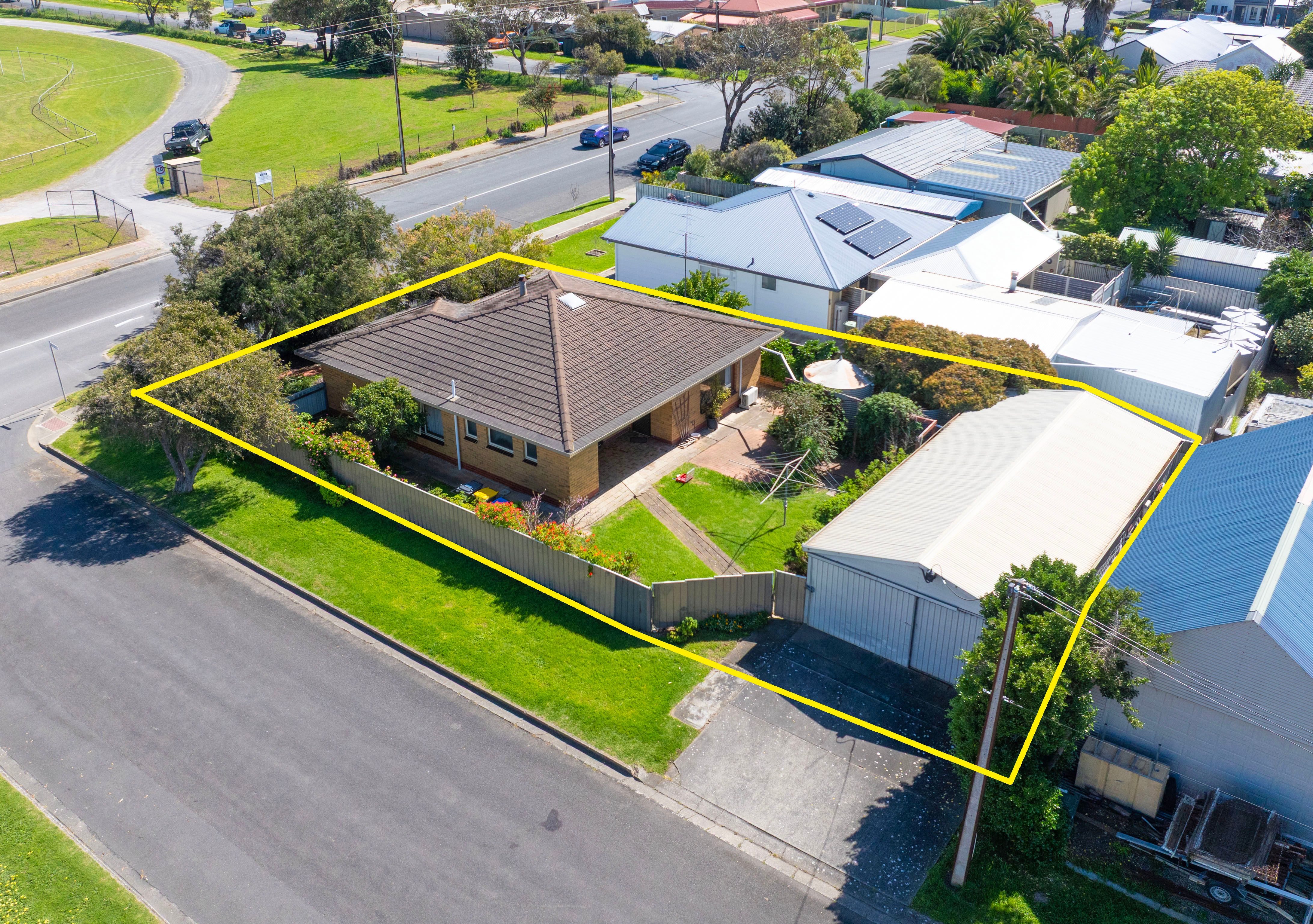 14 Tottenham Court Road — photo from Ray White Goolwa