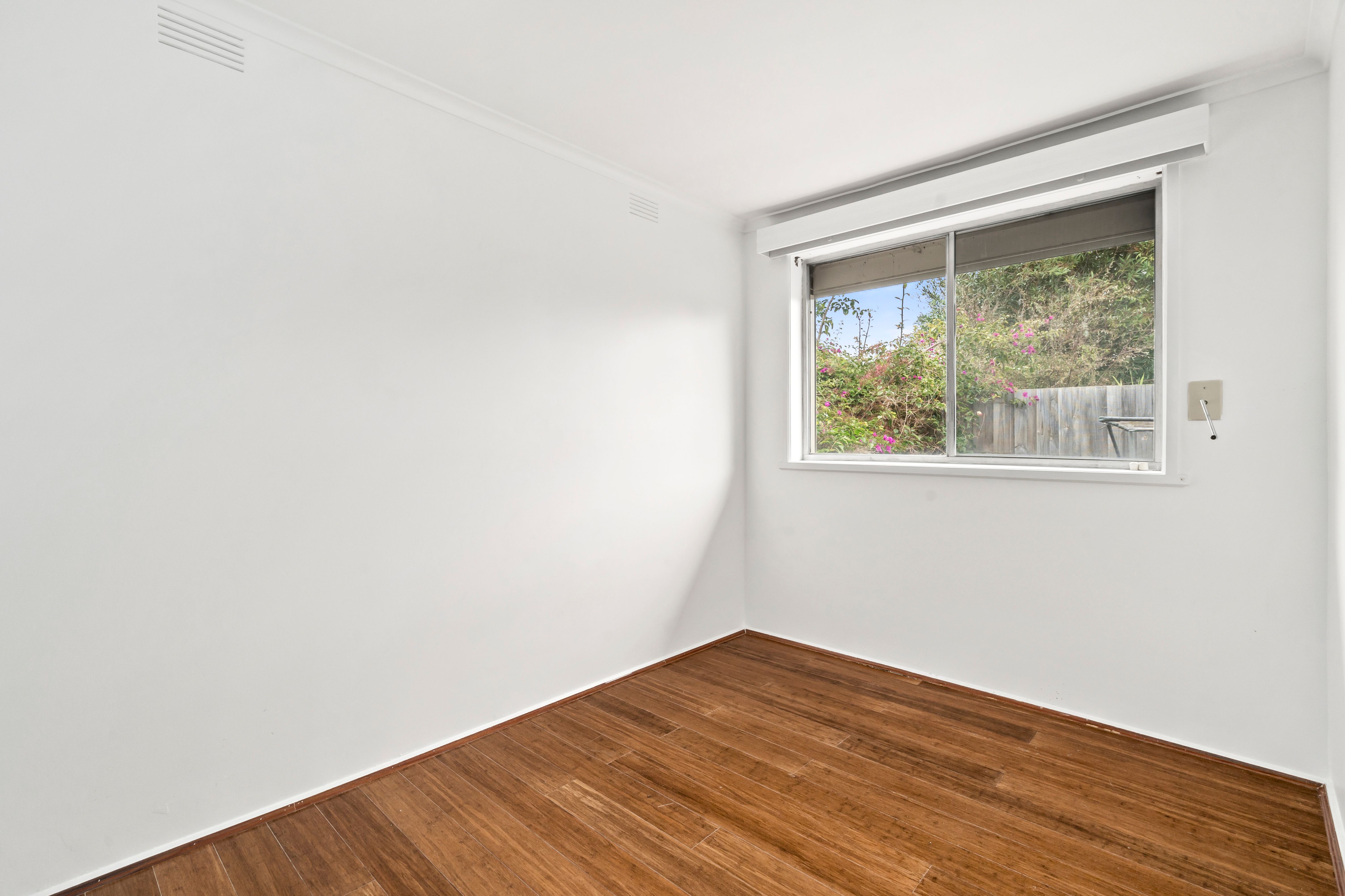 8/138 Centre Dandenong Road — photo 7 of 8