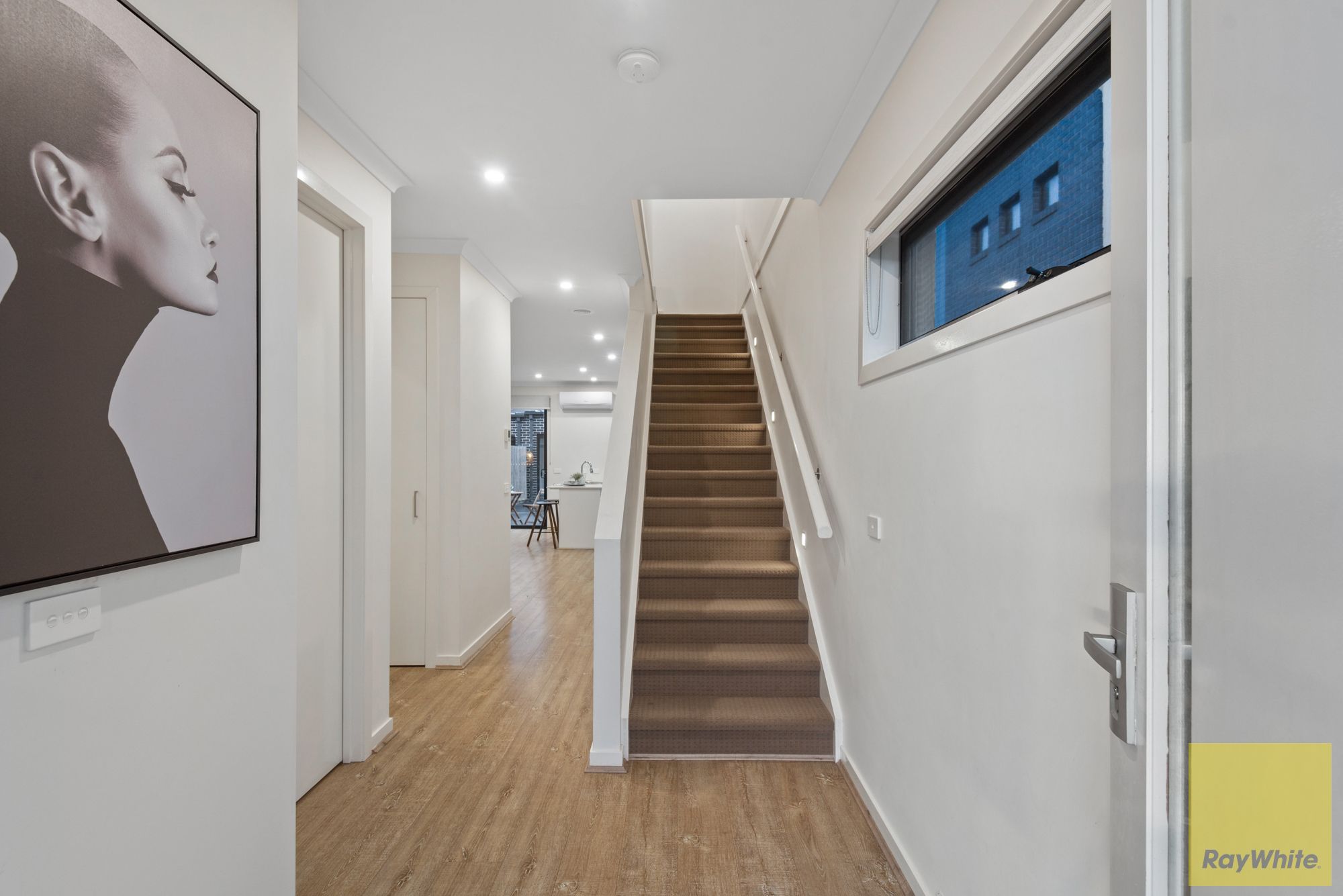 2 Lenox Walk, Point Cook, VIC 3030