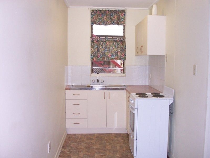 1/8 Greenup Street, Redcliffe, QLD 4020