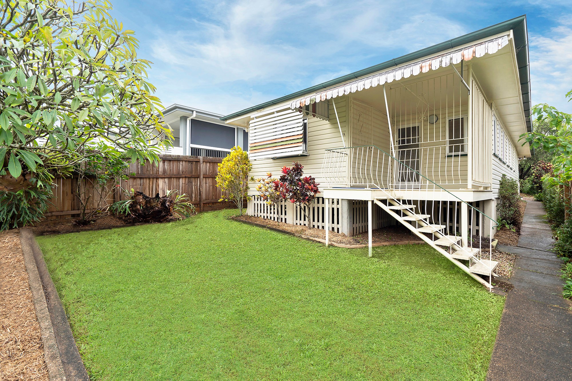 15 Gatton Street, Mount Gravatt East, QLD 4122