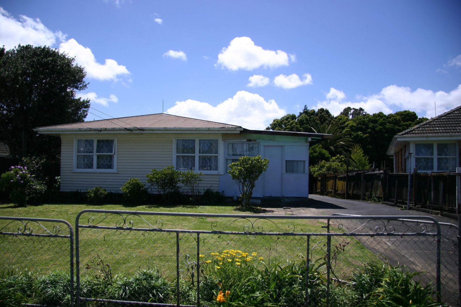 Otara, Manukau City
