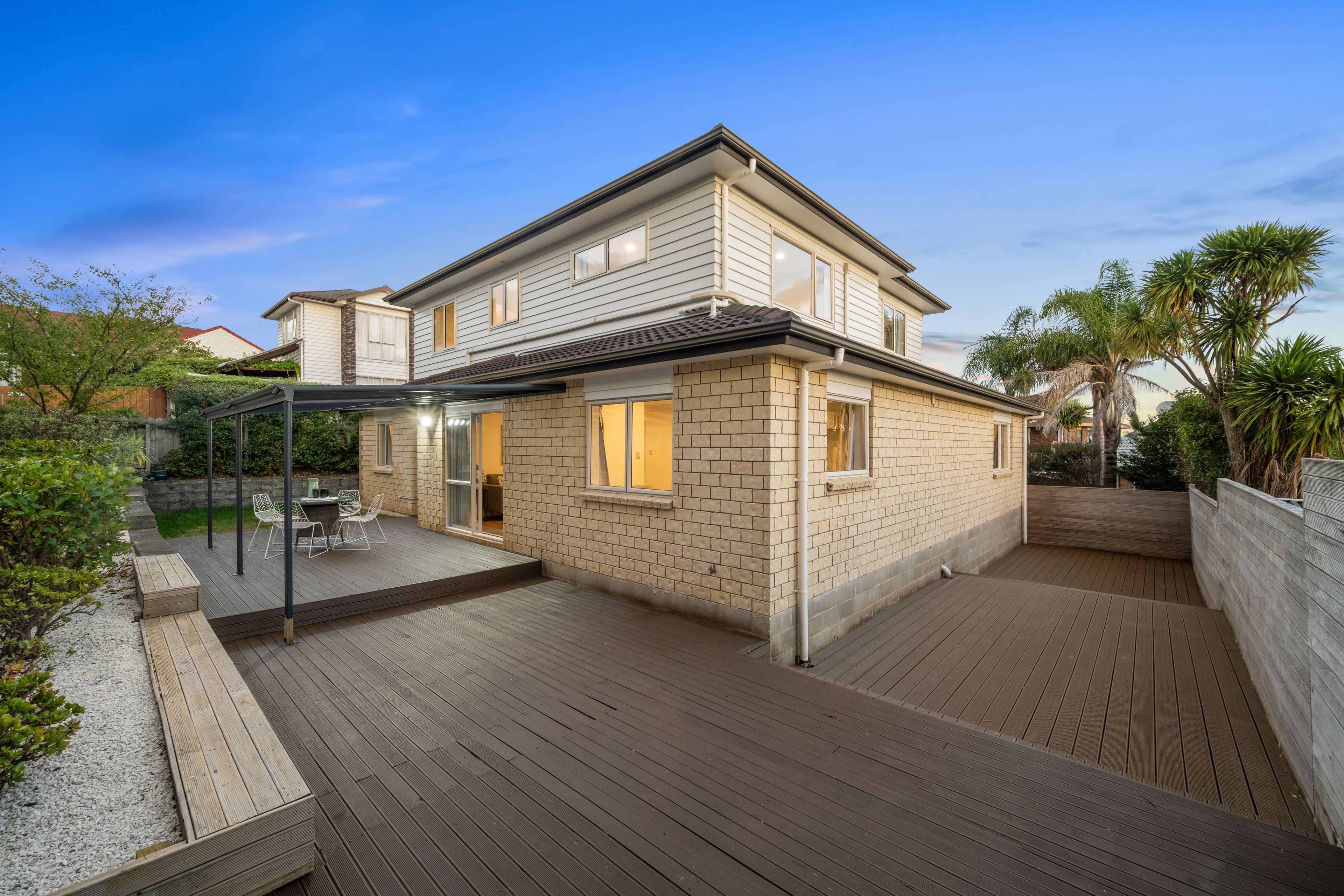 23D Lexington Drive, Botany Downs, Manukau City