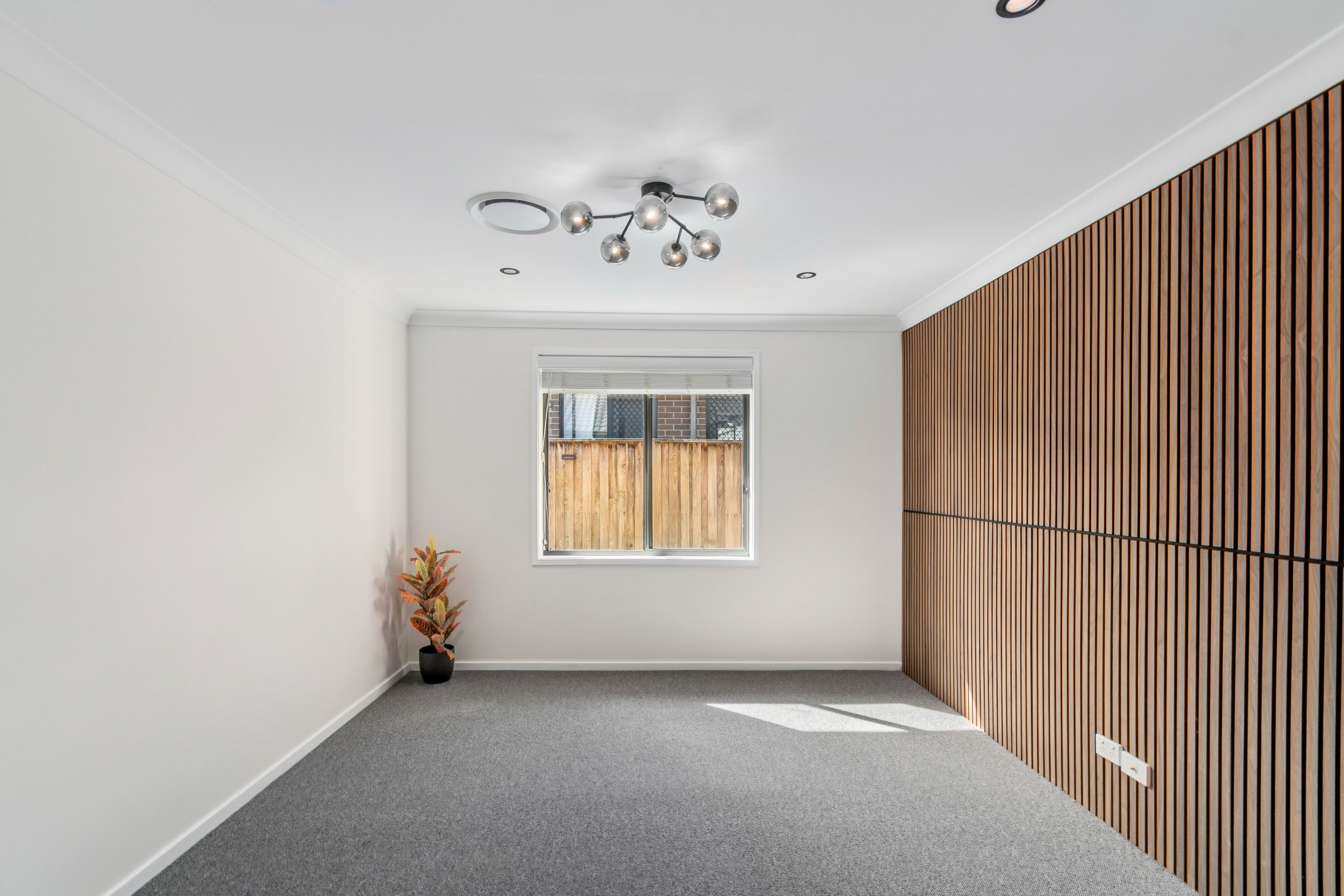 69 Alkira Circuit — photo 4 of 18