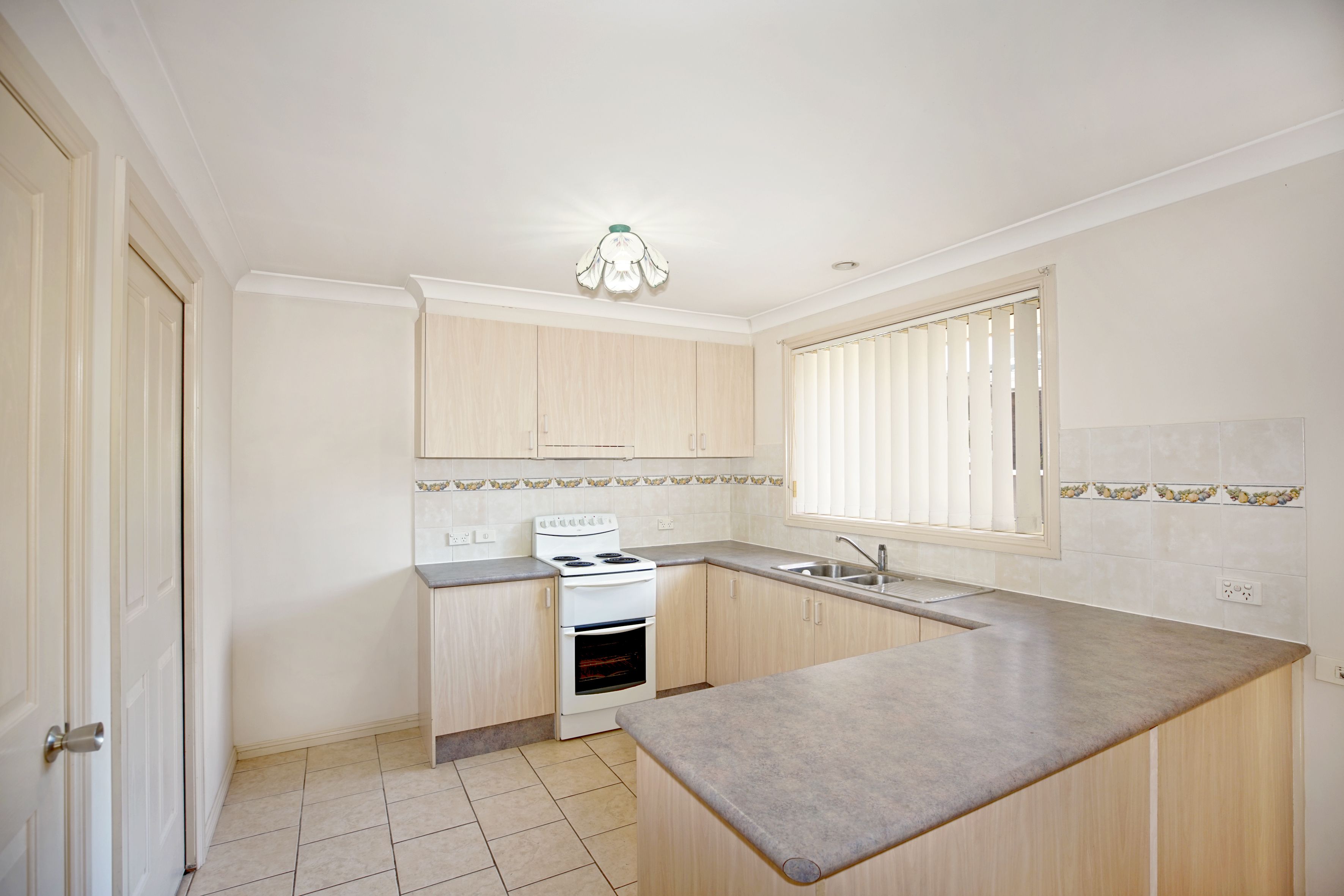 1a Shaw Street, Cambridge Park, NSW 2747