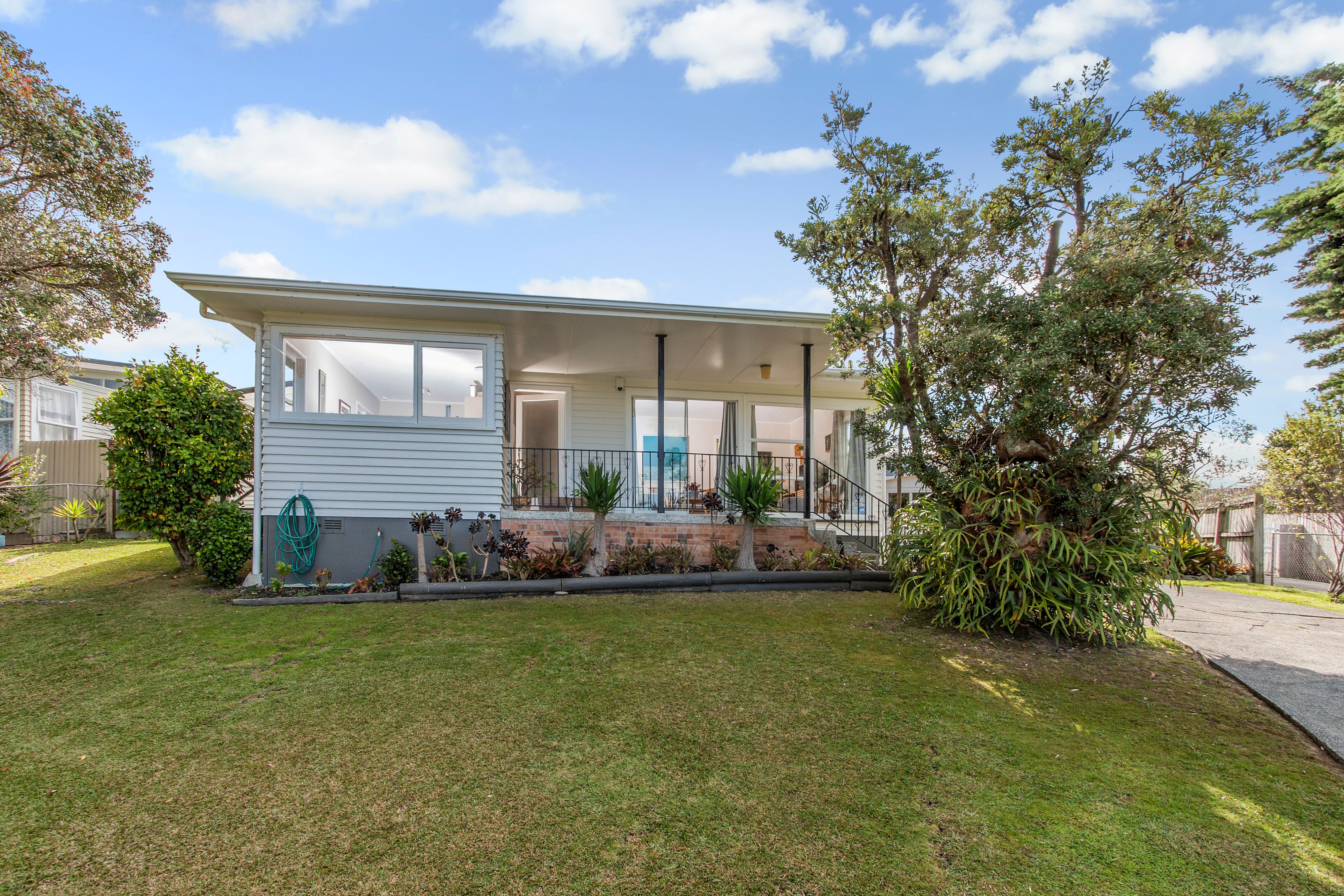 26 Patts Avenue, Glendene, Waitakere City