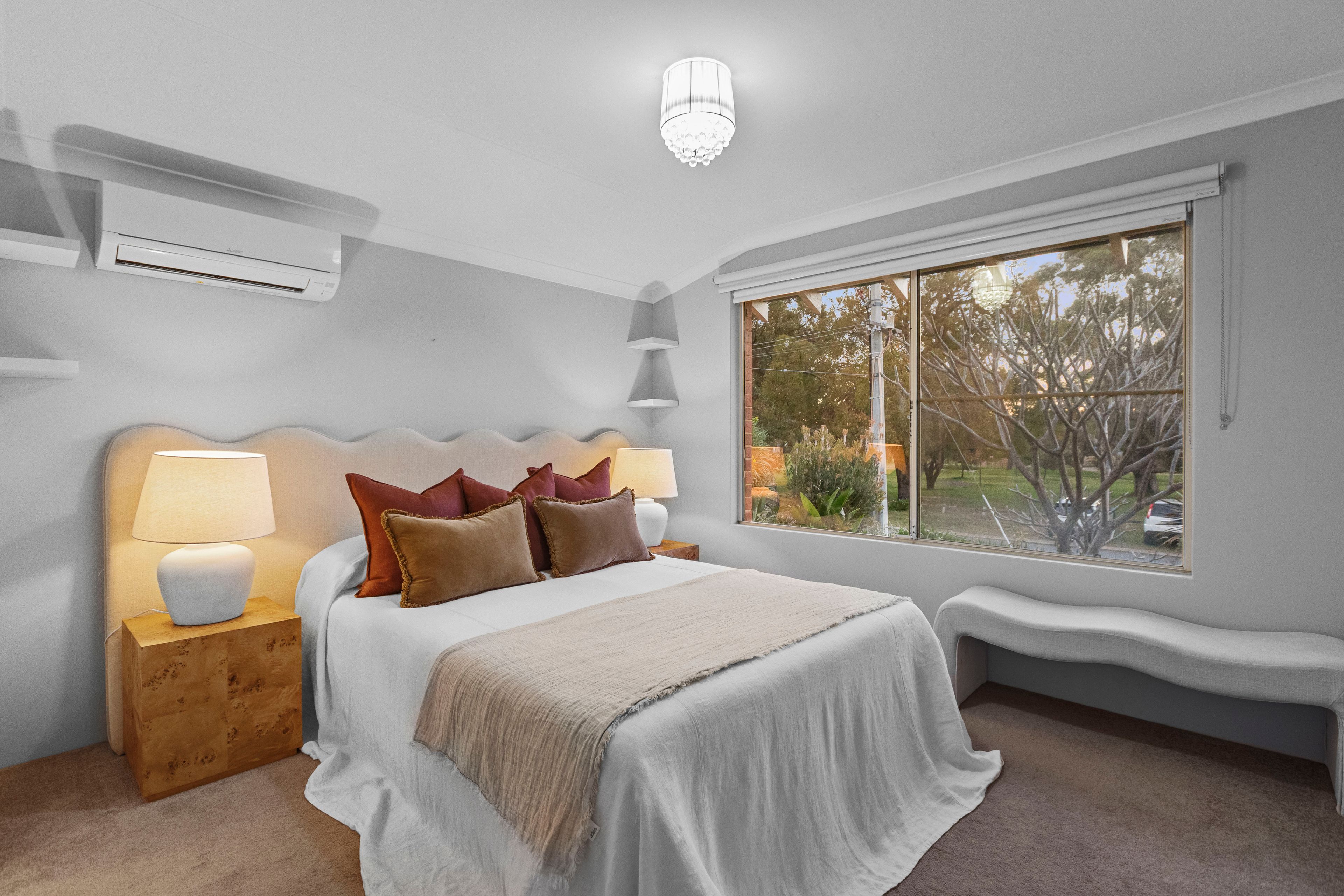 75 Wahroonga Way — photo 10 of 30