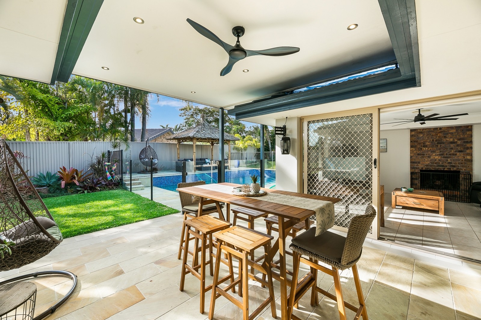 16 Nunawading Court, Robina, QLD 4226