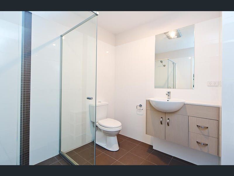 203/129 Sturt Street — photo 8 of 17