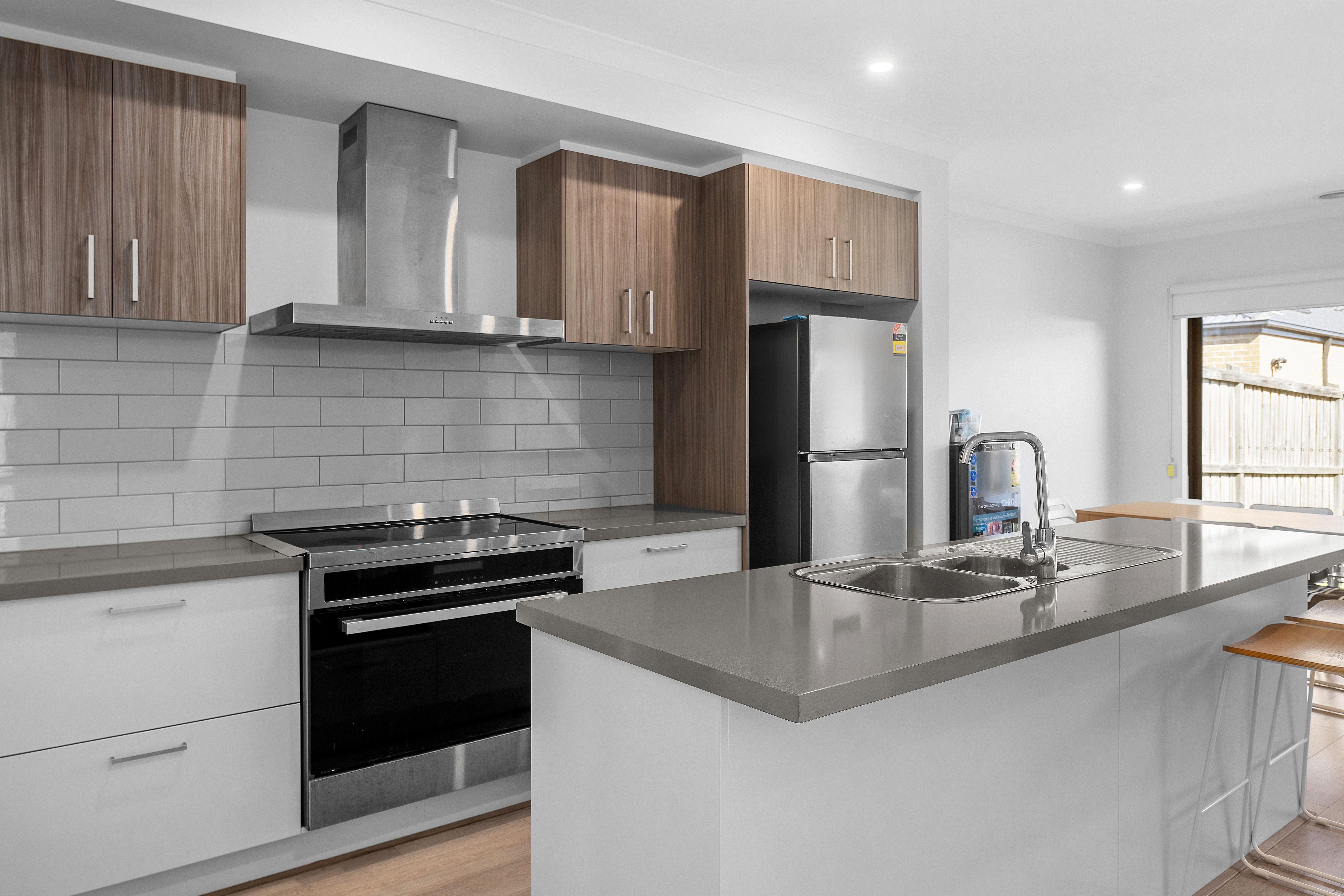 16 Daisy Drive — photo 4 of 19
