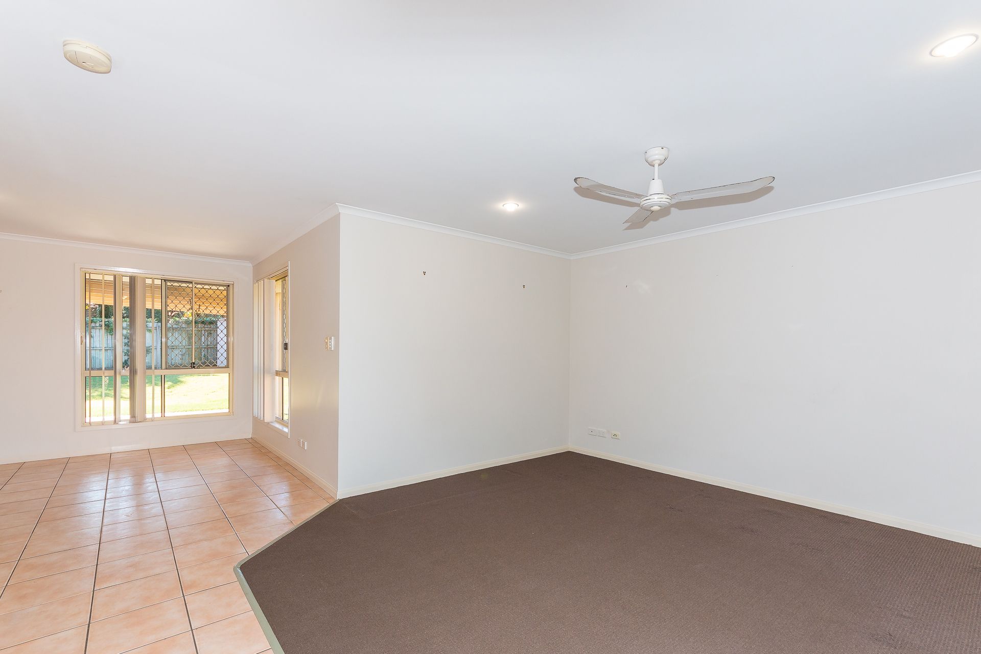 2 Turquoise Crescent, Griffin, QLD 4503