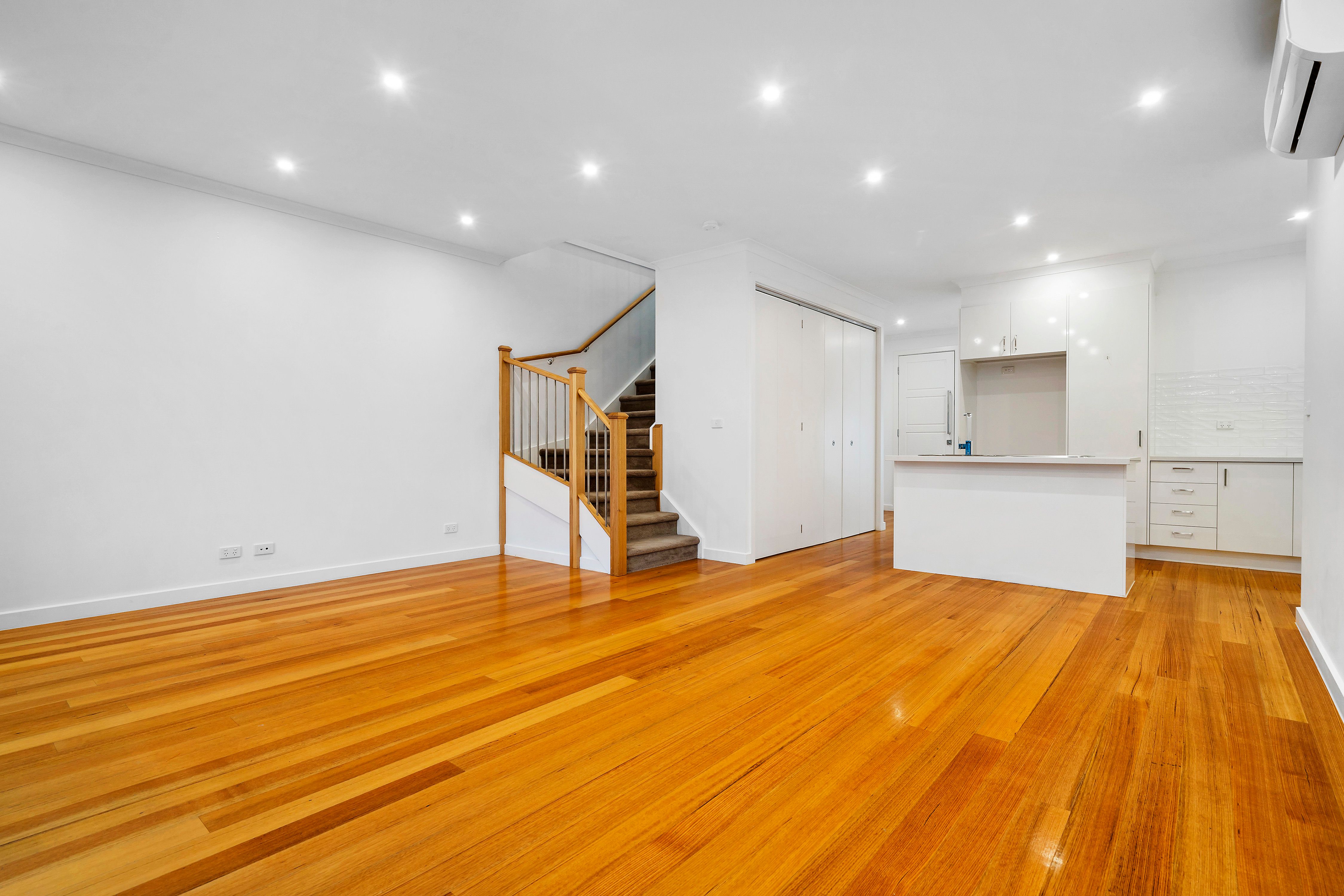 1/86 View Street, Clayton, VIC 3168