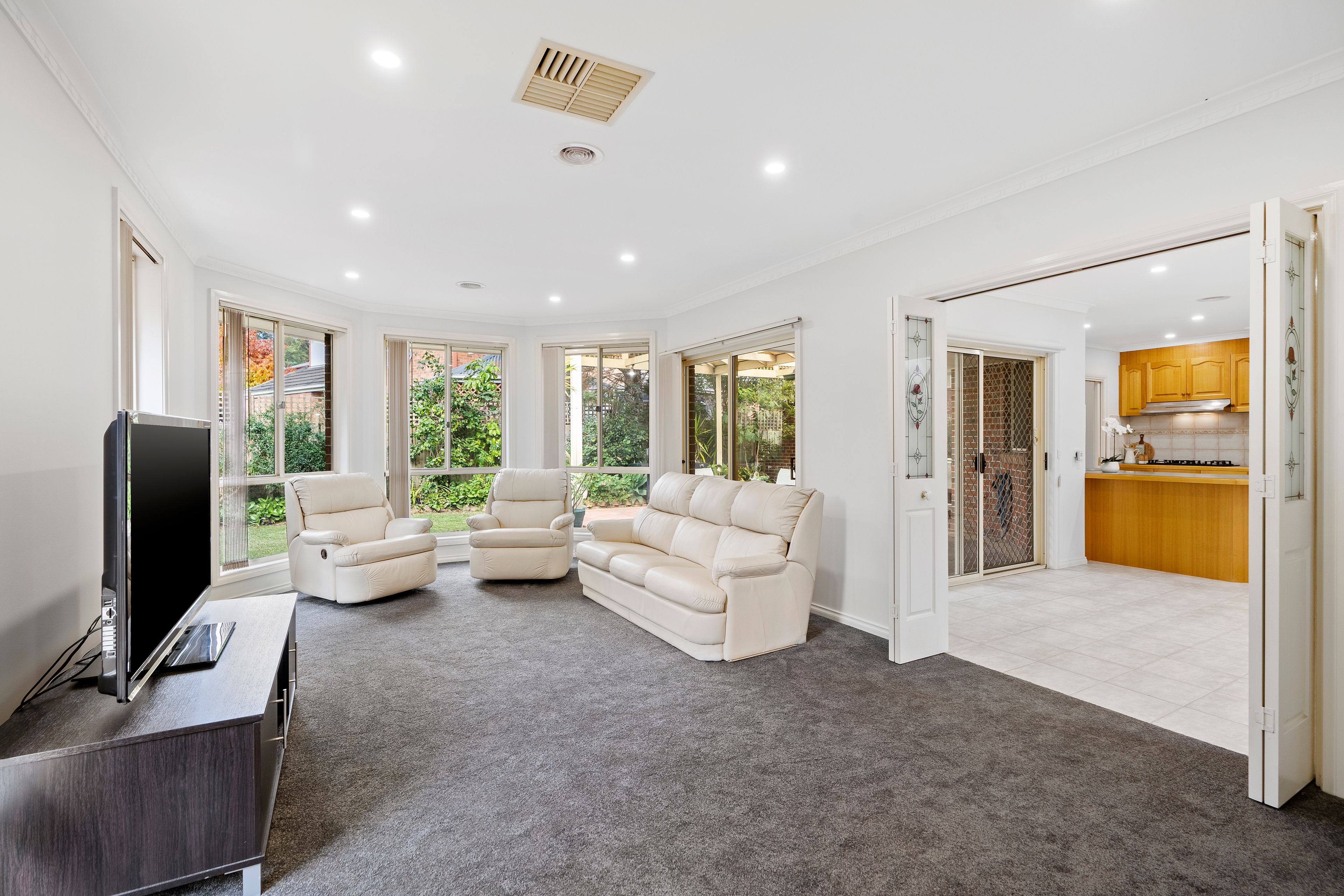 36 Teofilo Drive, Lysterfield, VIC 3156