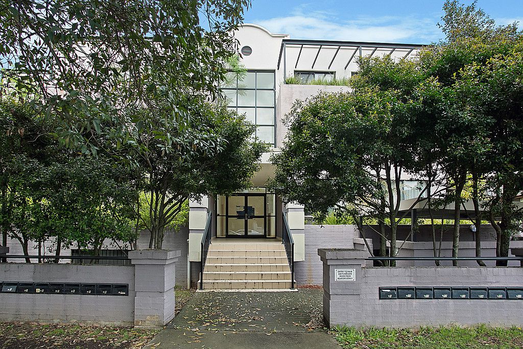 20 Santley Crescent, Kingswood NSW 2747