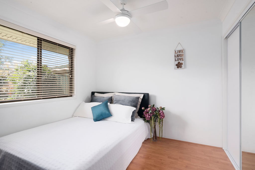 11 Walnut Street, Elanora, QLD 4221