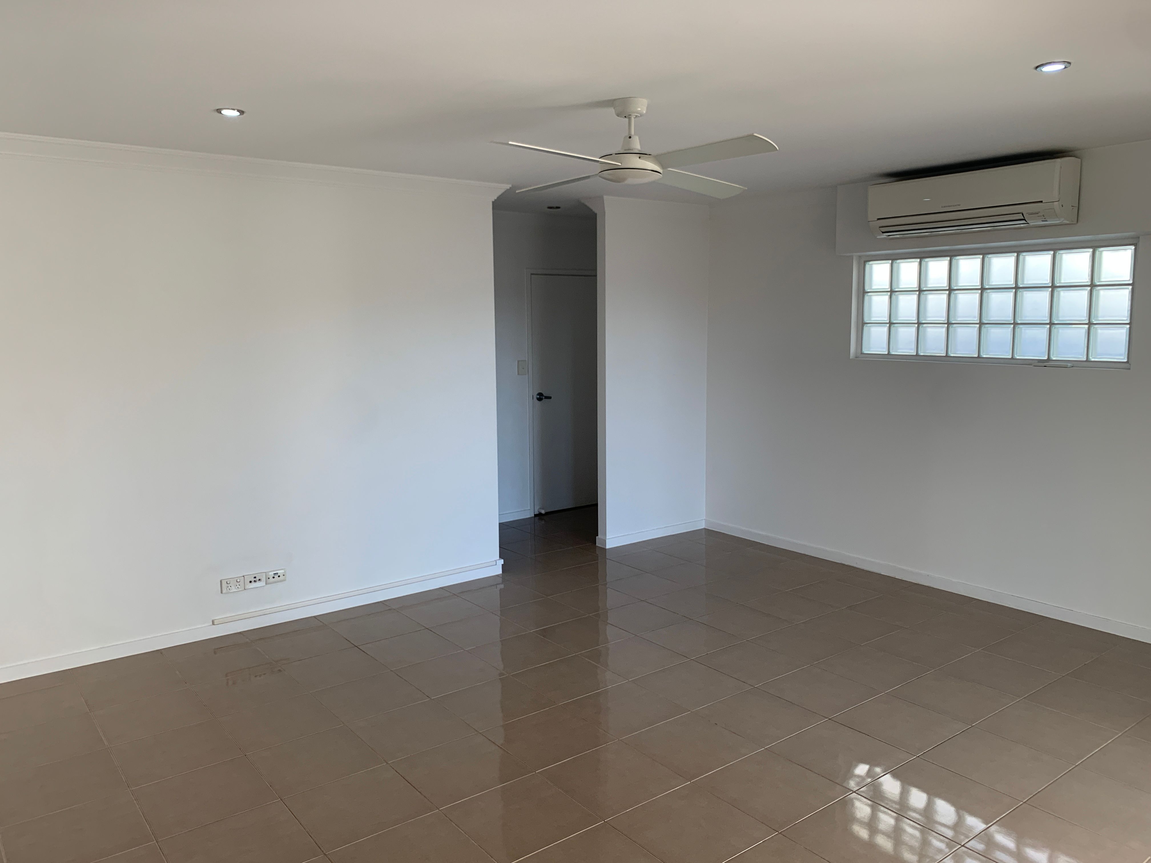 2/10 Hicks Street, Mount Gravatt East, QLD 4122