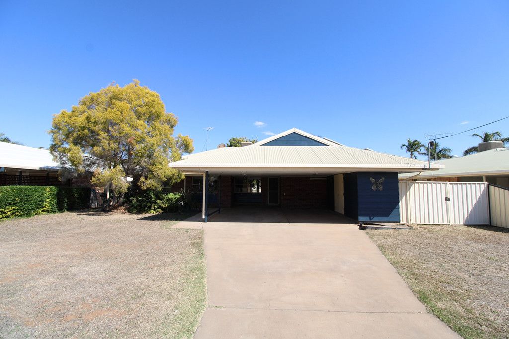 21 Cowan Crescent, Emerald QLD 4720