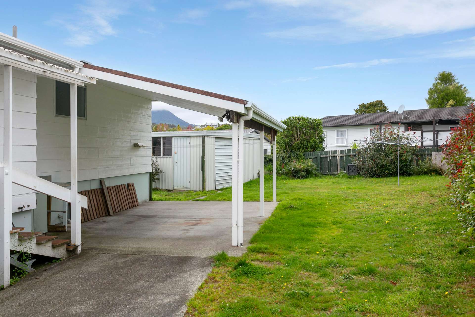 54 Richmond Avenue photo 18