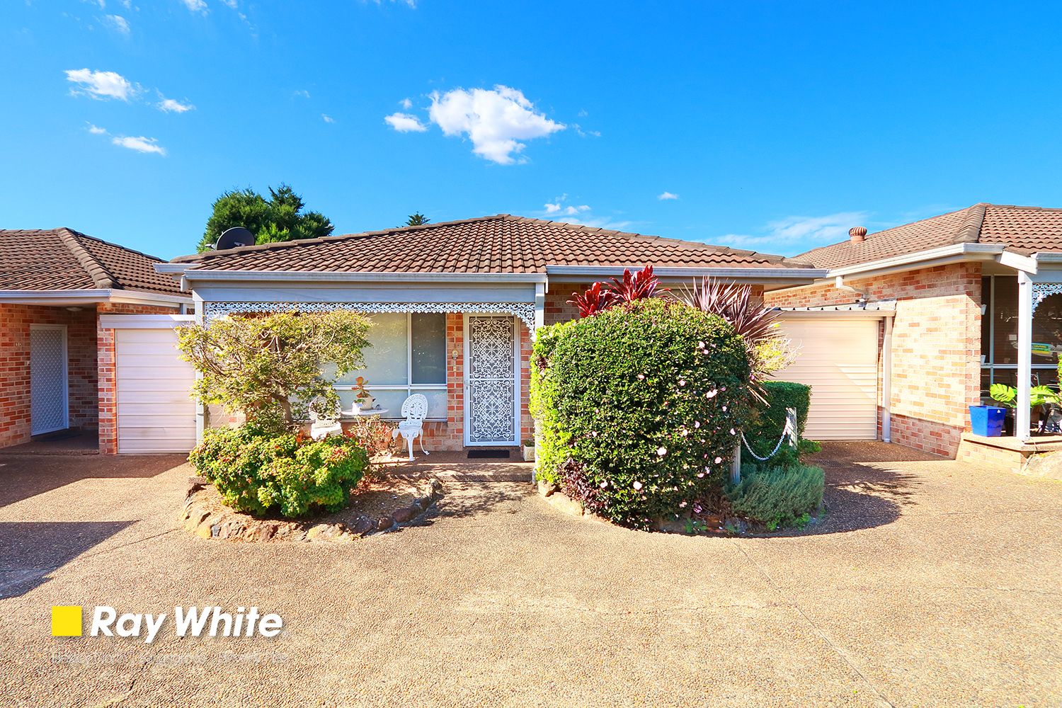 2B St Elmo Parade, Kingsgrove NSW 2208