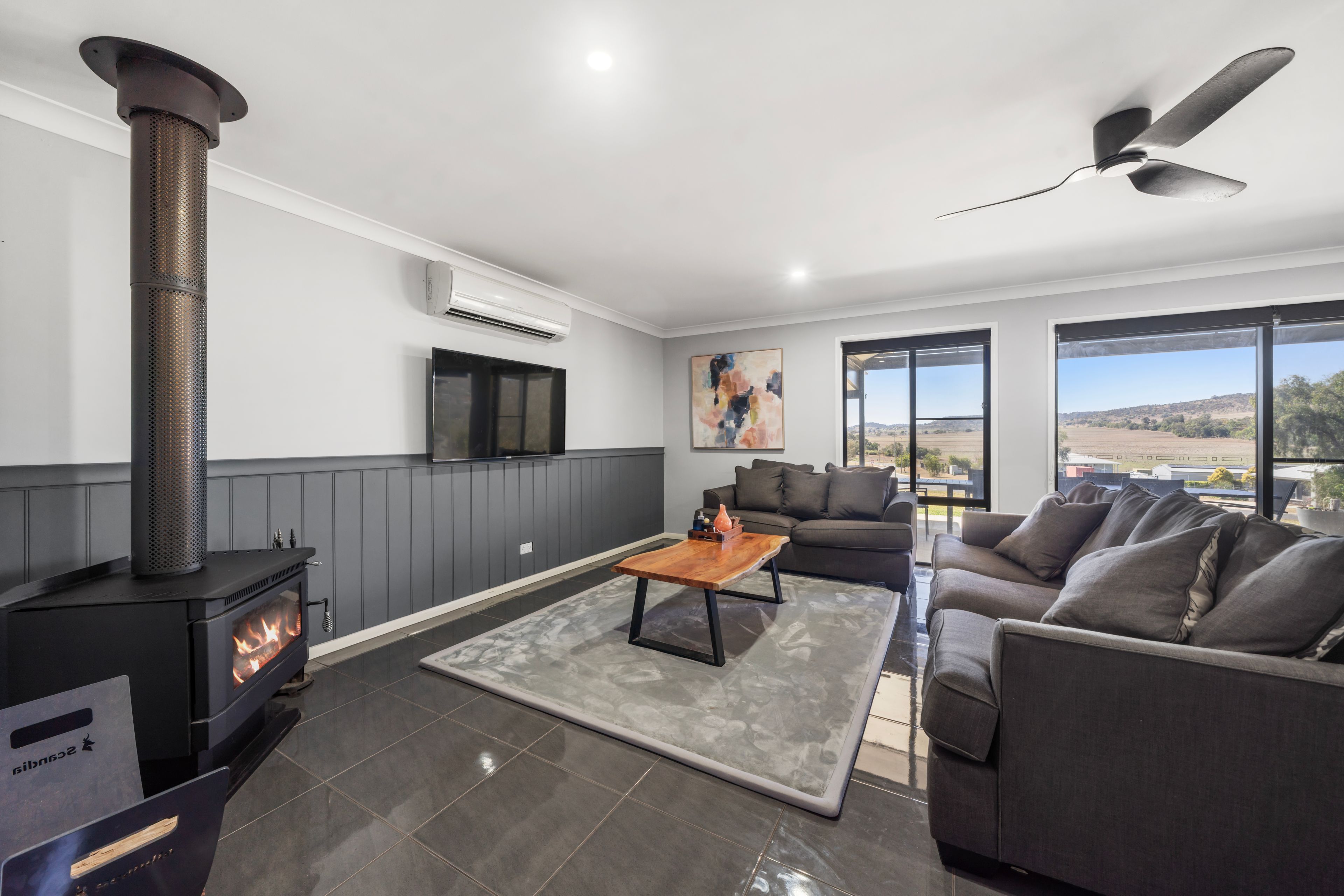 25 Sunshine Way — photo 8 of 29