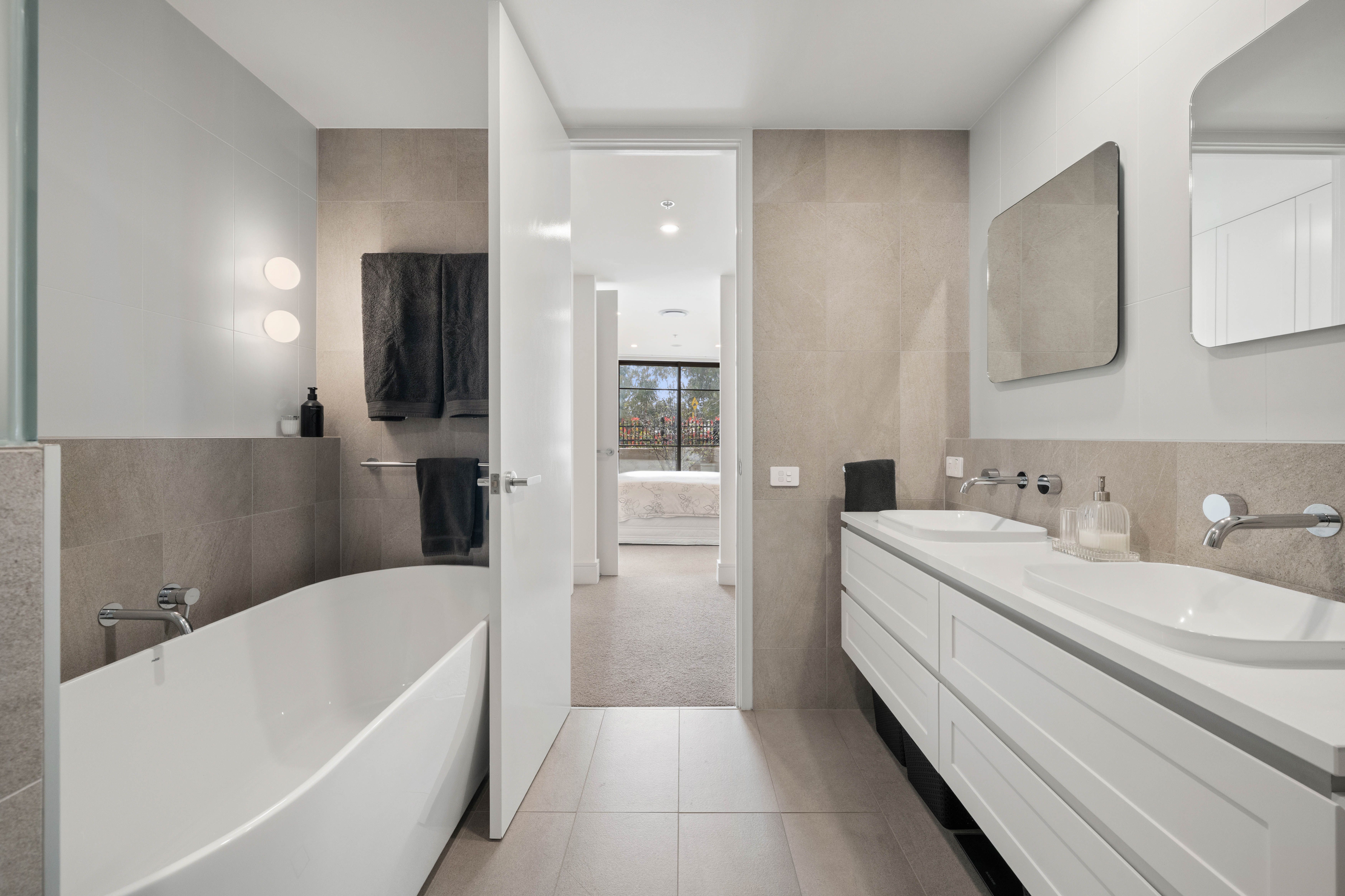 1/2 Lady Nelson Place — photo 11 of 26