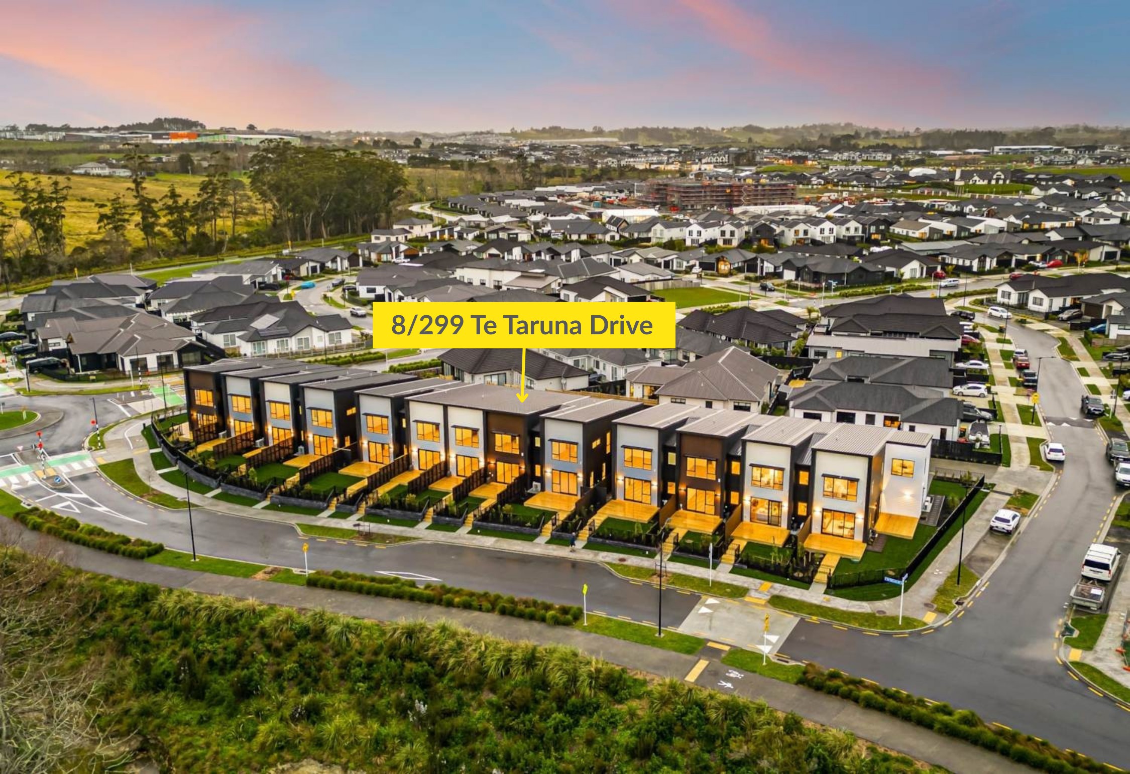 8/299 Te Taruna Drive, Milldale, Rodney