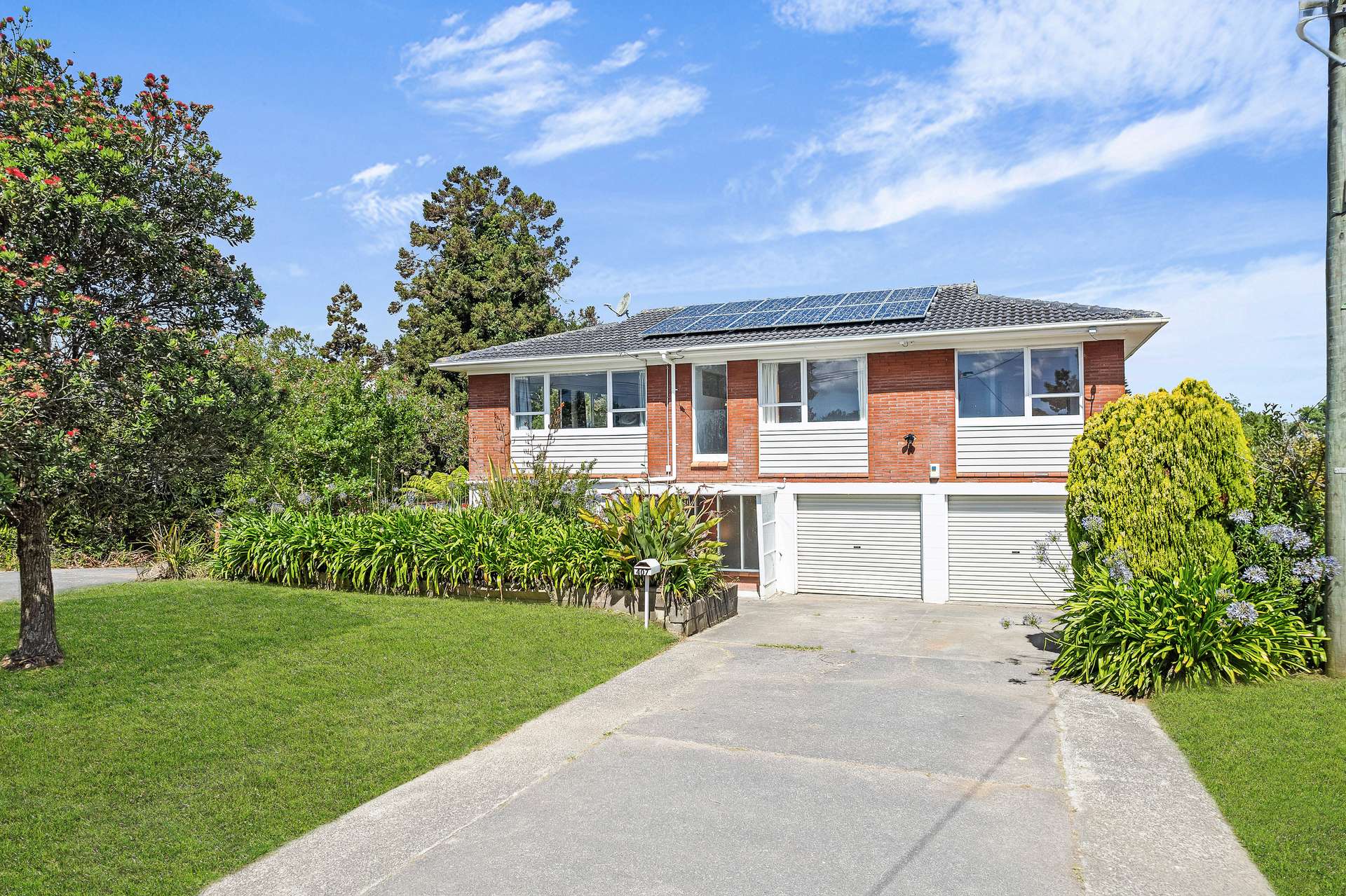 407 Don Buck Road photo 1