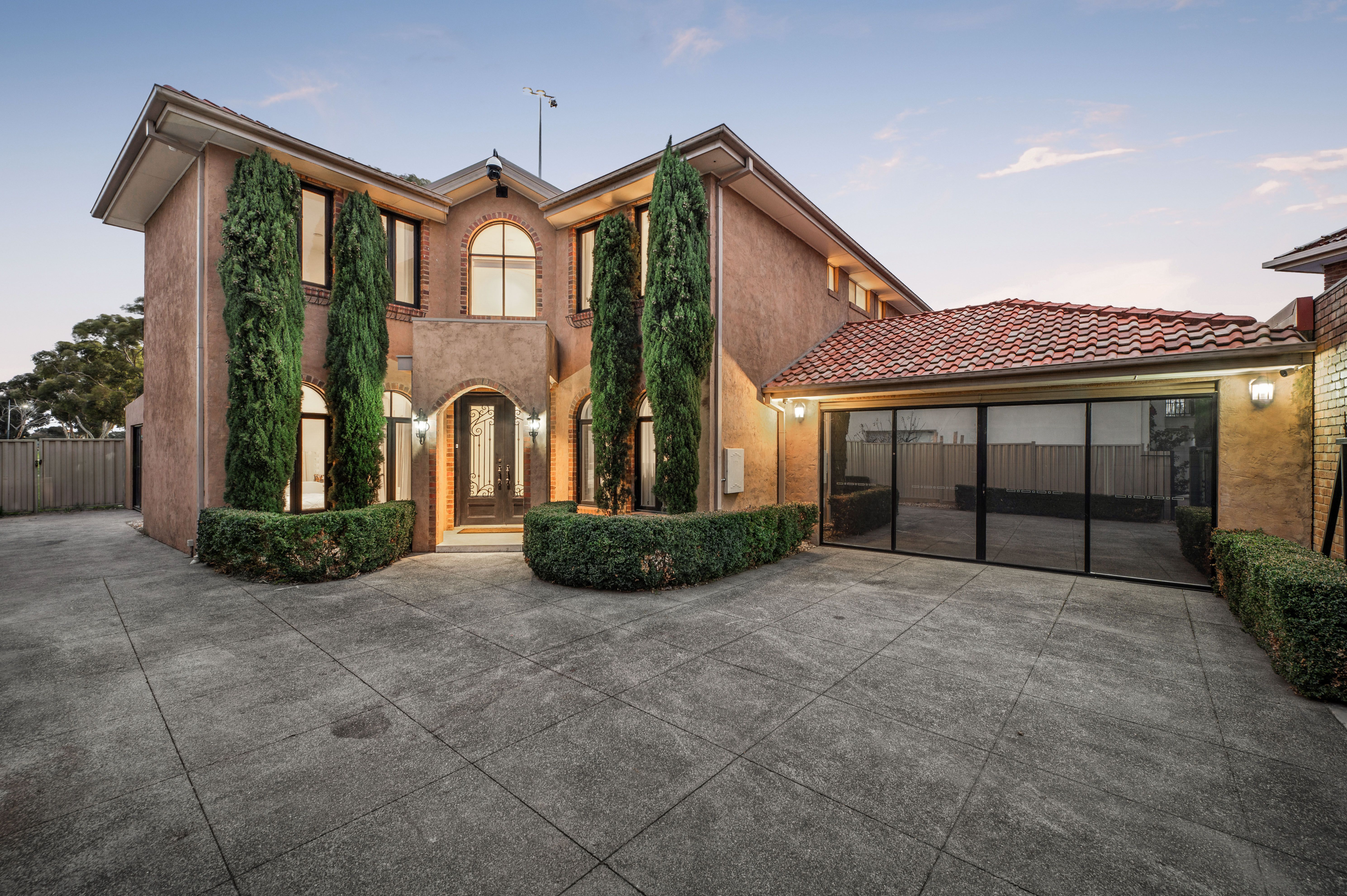 12 Mcguire Court, Greenvale VIC 3059