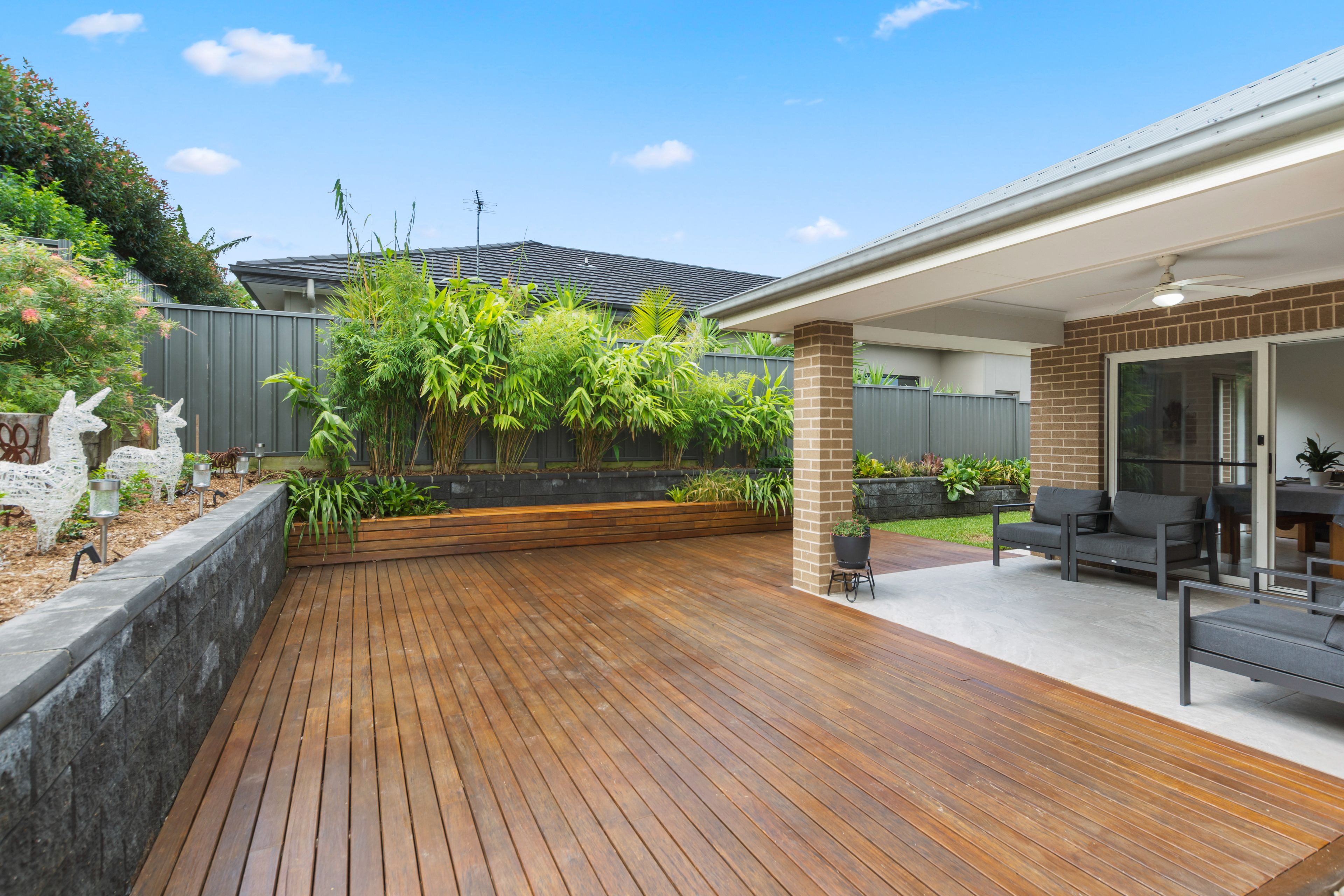 11 Polsson Street, Horsley, NSW 2530