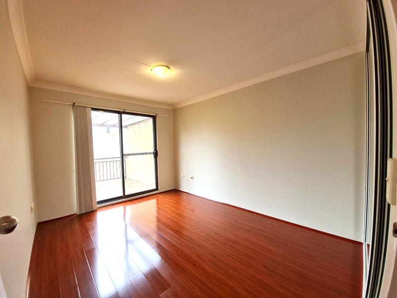 24/5-9 Fourth Avenue, Blacktown, NSW 2148