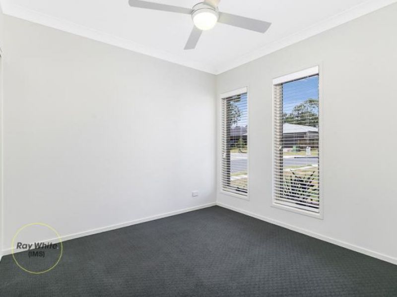 26 Mount Barney Crescent, Park Ridge, QLD 4125