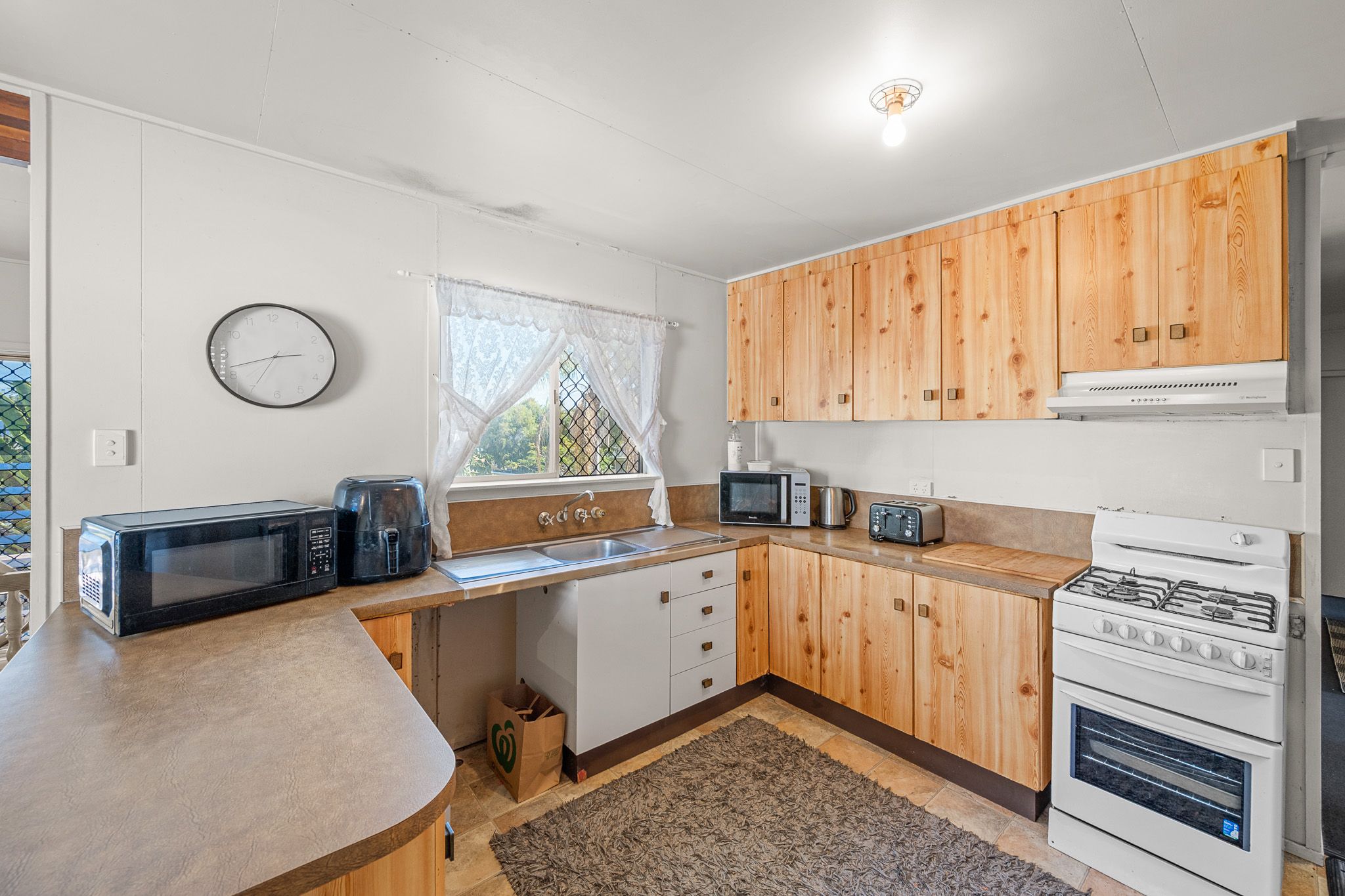 19 Twin Street — photo 13 of 28