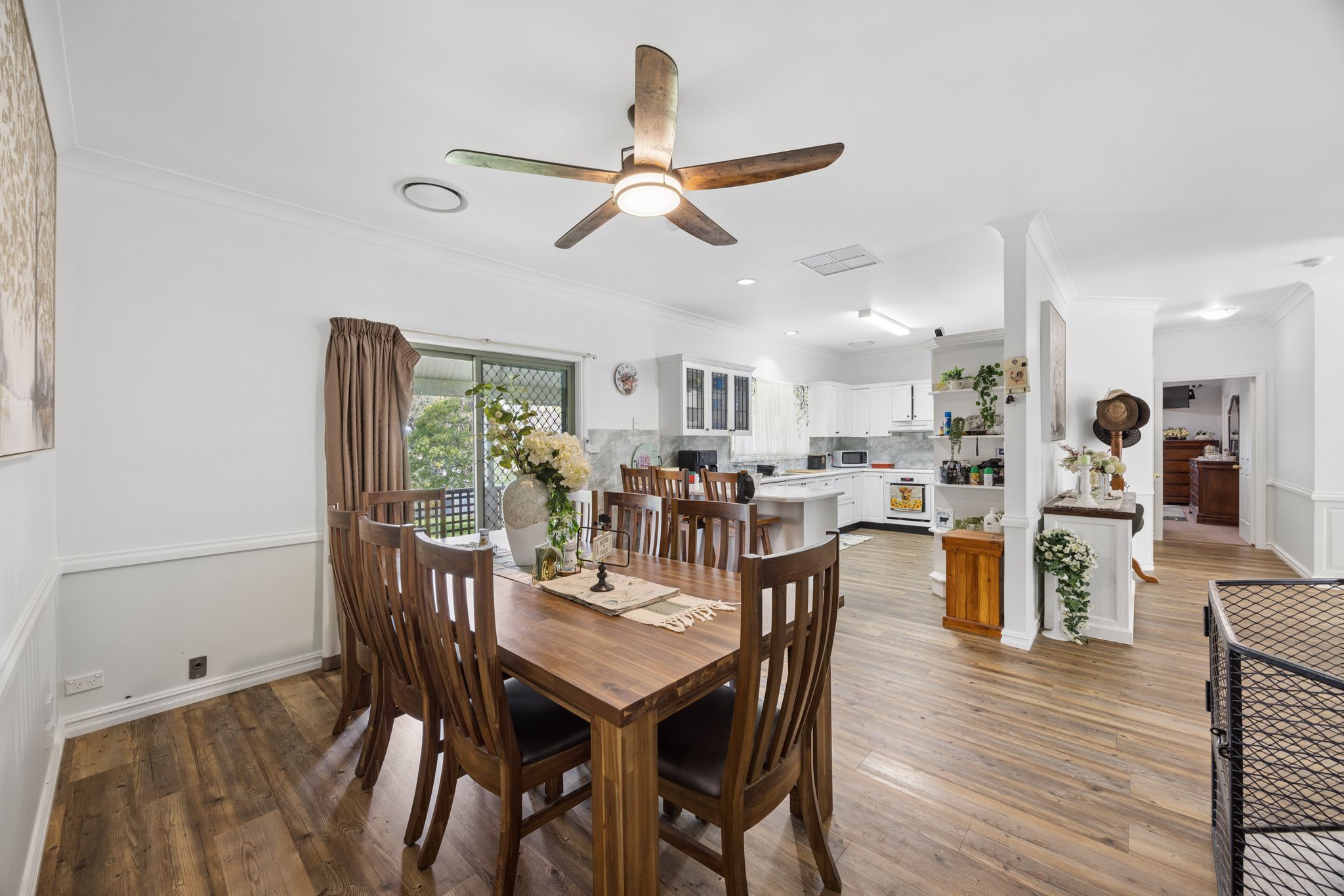 70 Roberts Road — photo 6 of 27