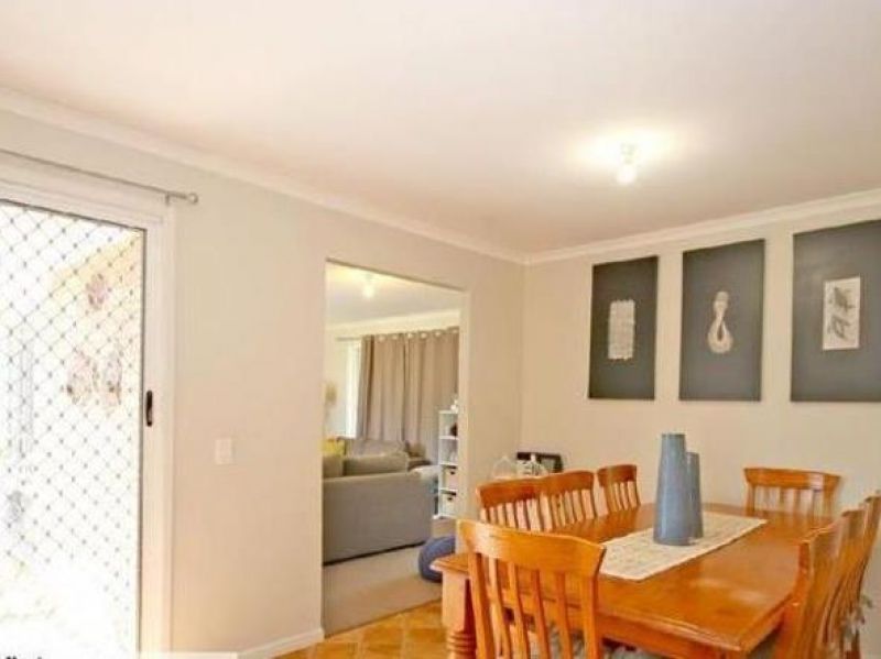 17 Price Close, Redbank Plains, QLD 4301