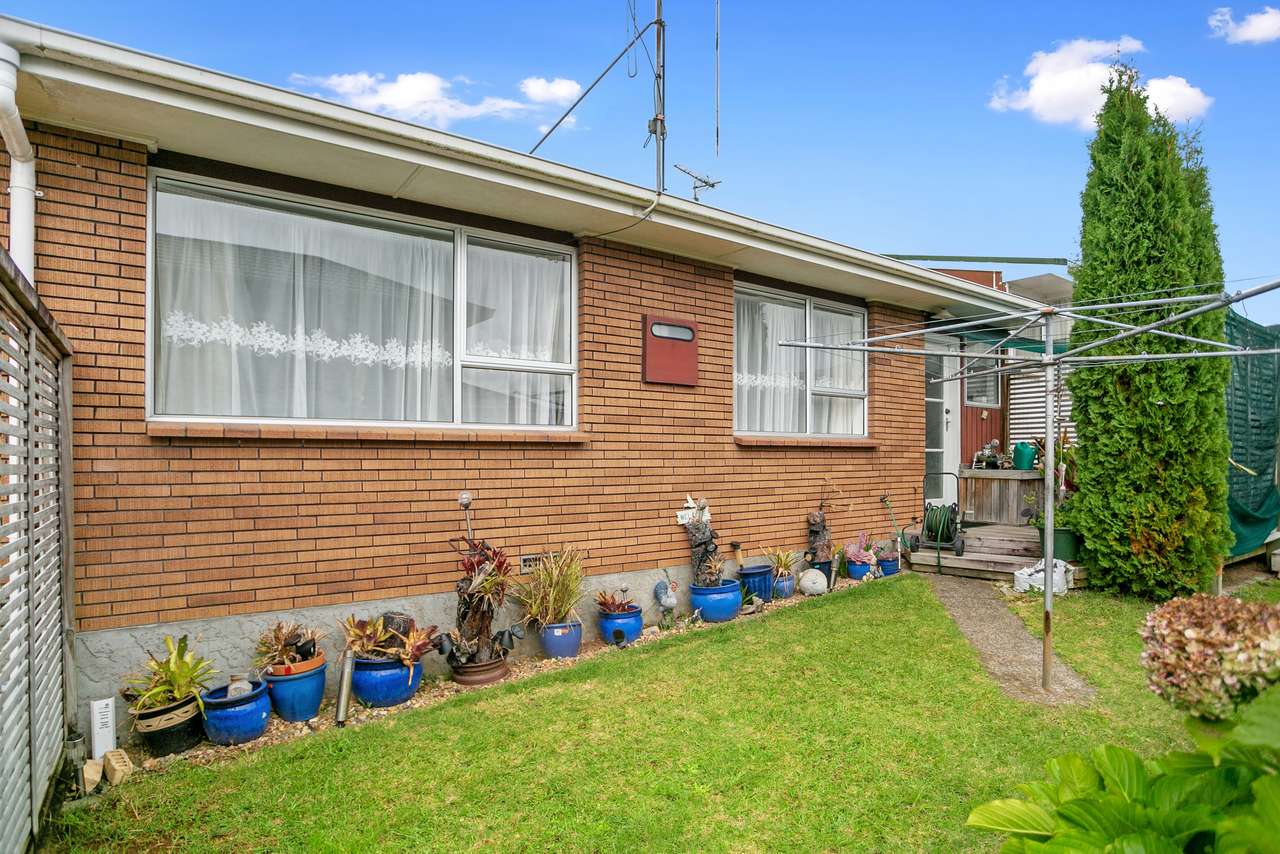 2/114 Carlton Street, Te Awamutu, Waipa District Real Estate Ray