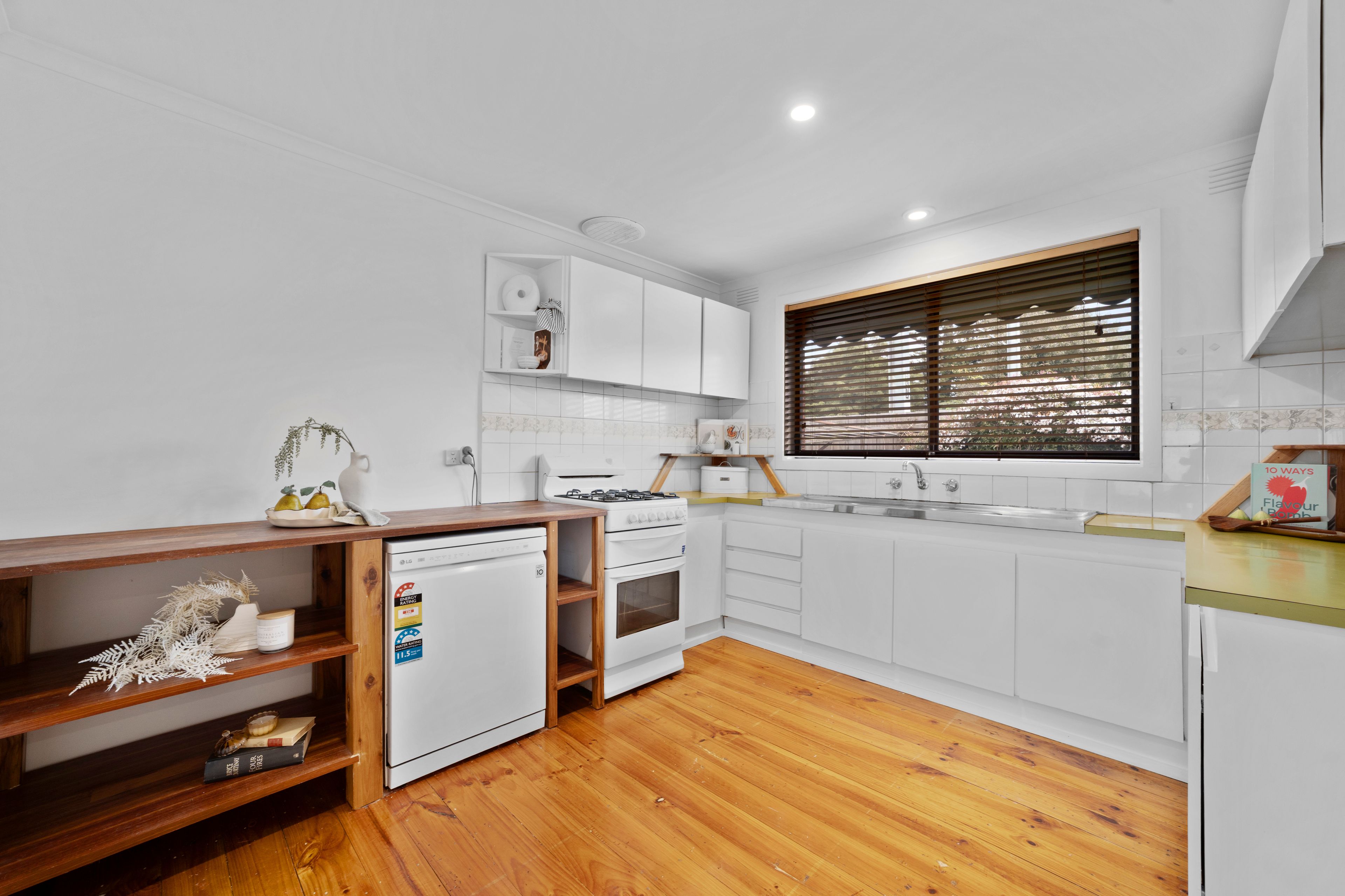 4/37-39 Jean Street — photo 7 of 21
