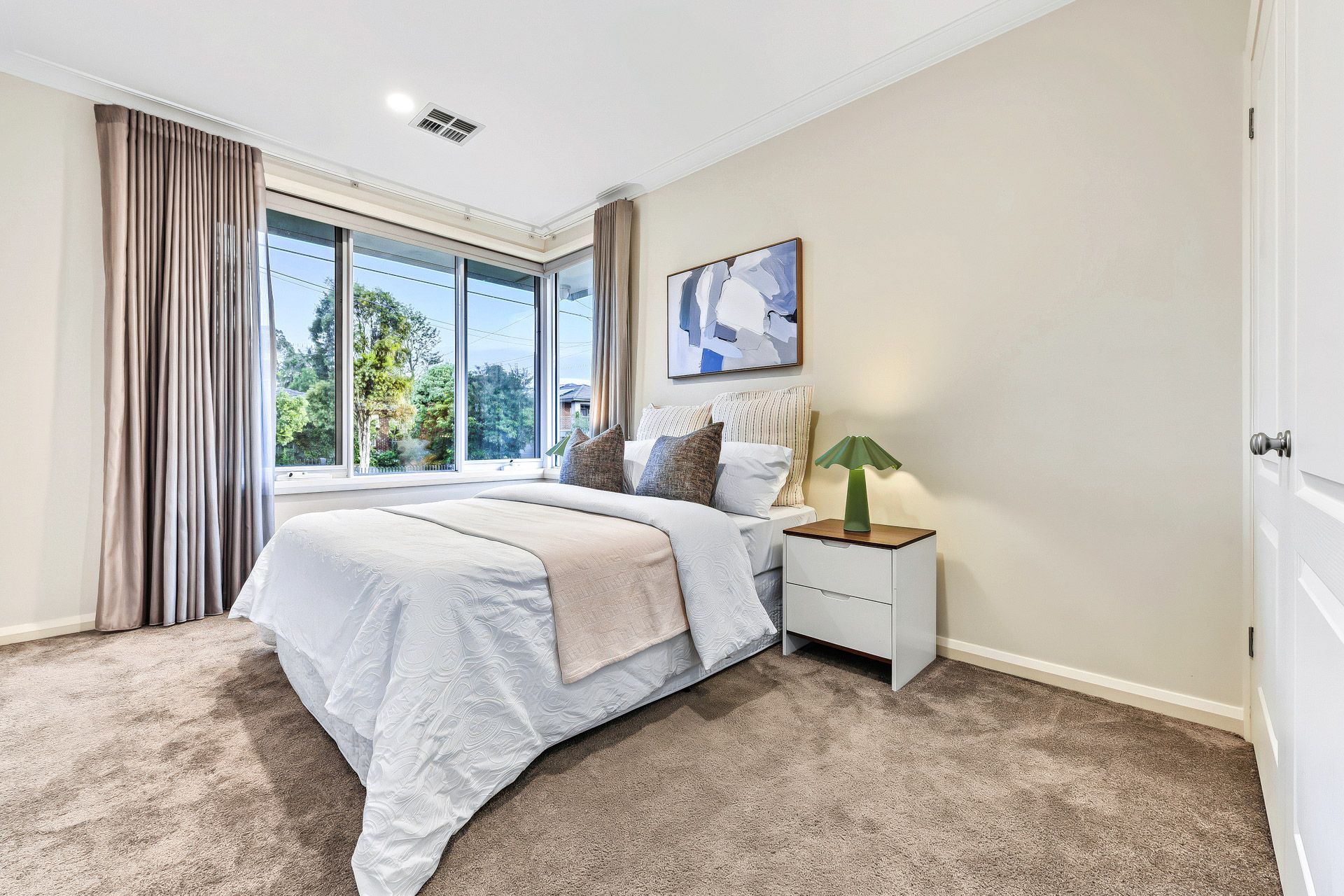 3 Diamond Avenue — photo 14 of 21