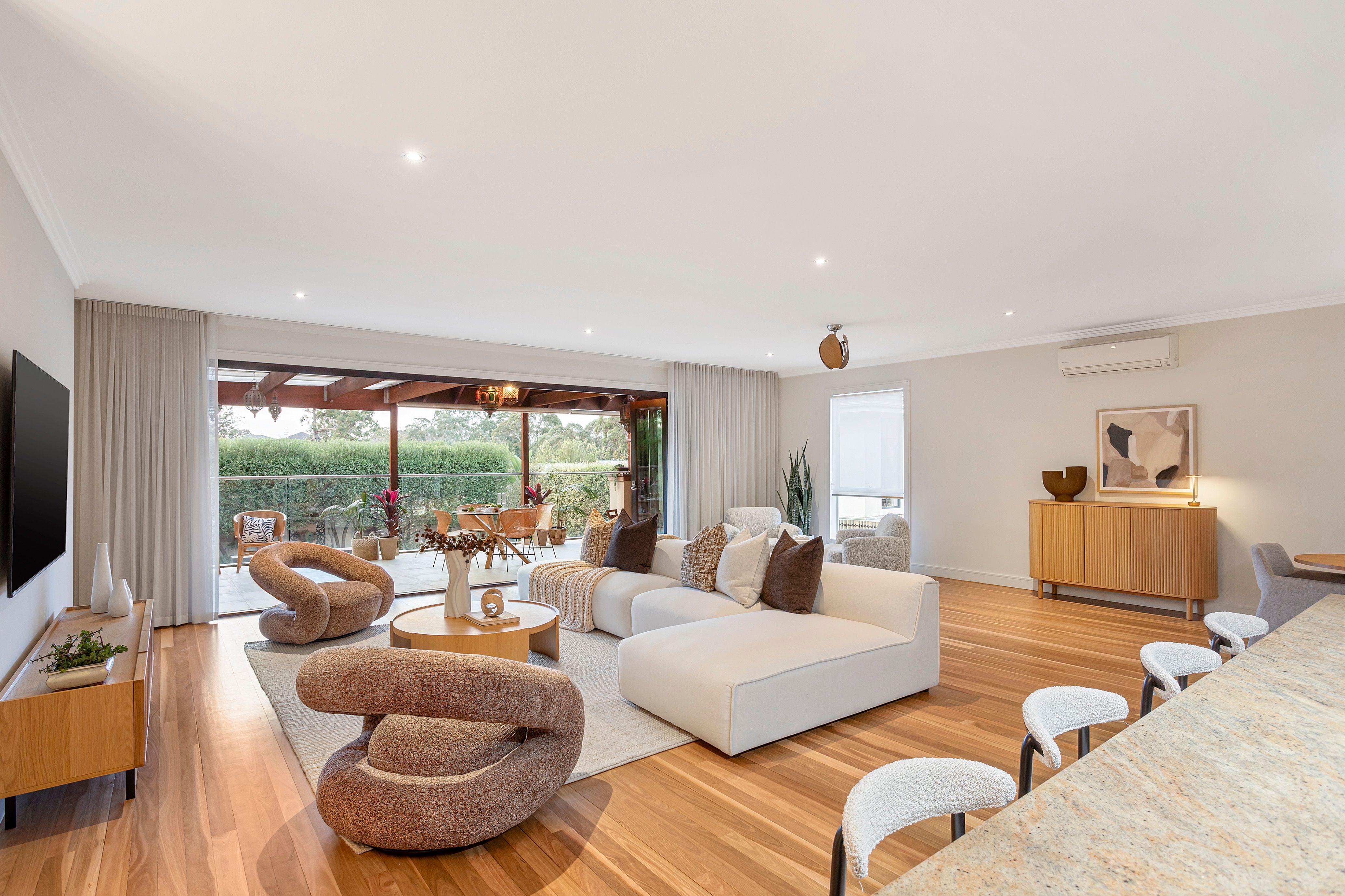 11 Moule Avenue — photo 5 of 16