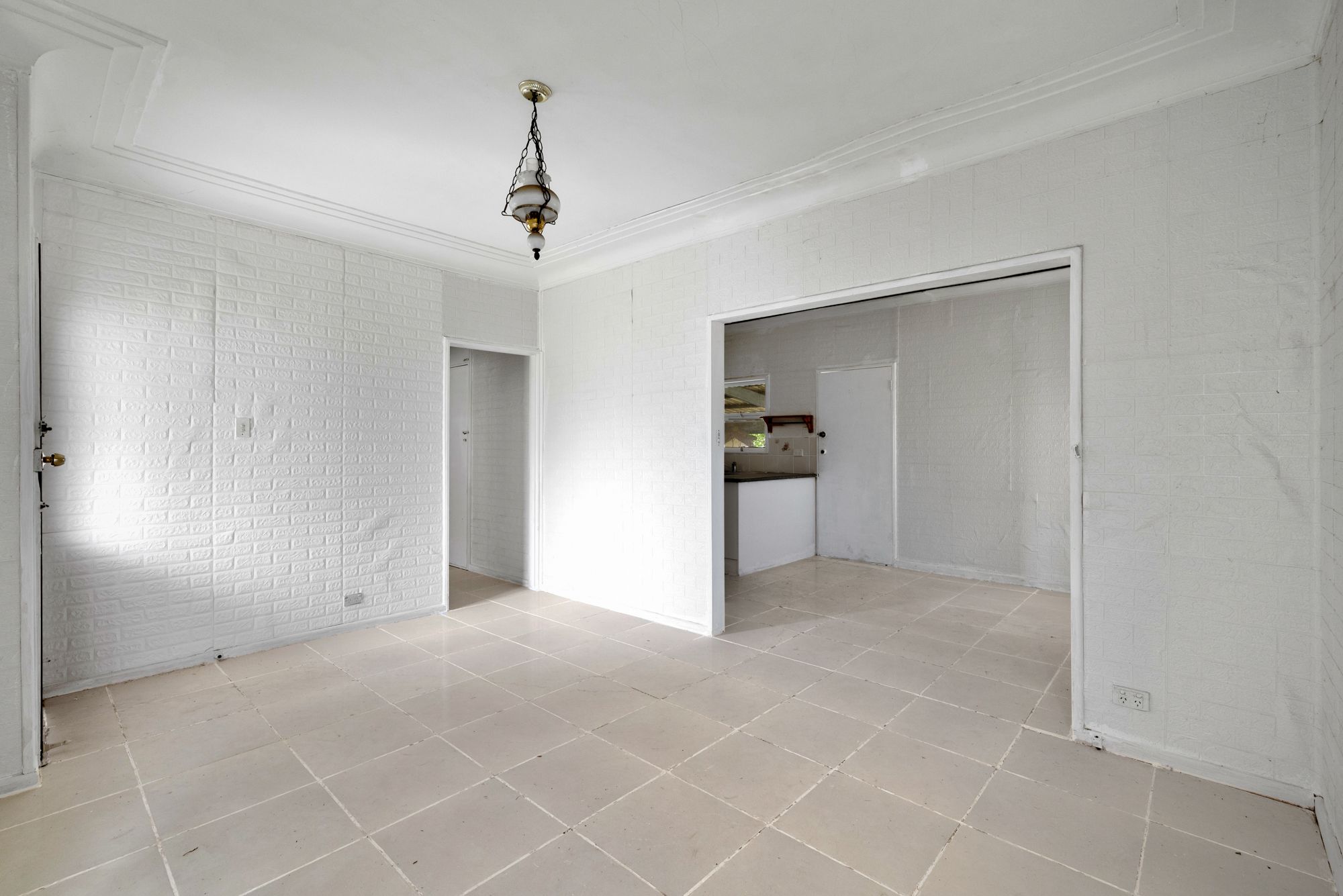 51 Waminda Avenue, Campbelltown, NSW 2560
