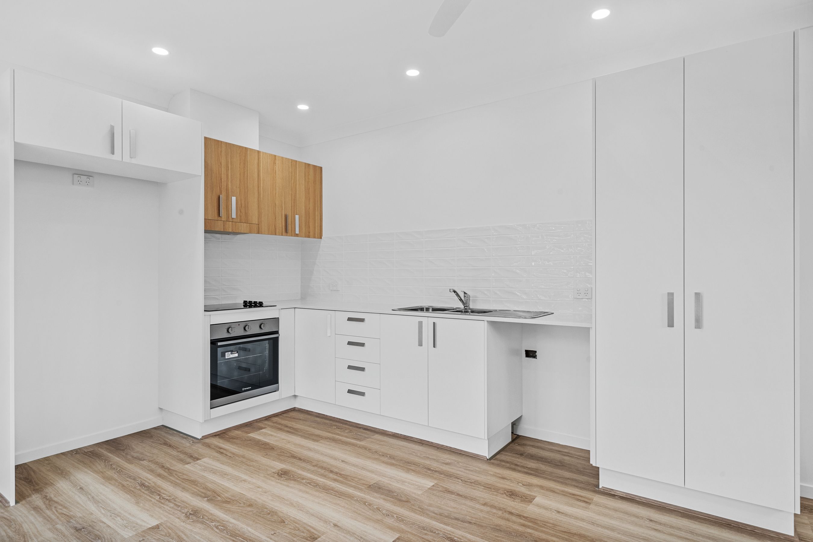 28-30A Mcleod Street, Cleveland, QLD 4163