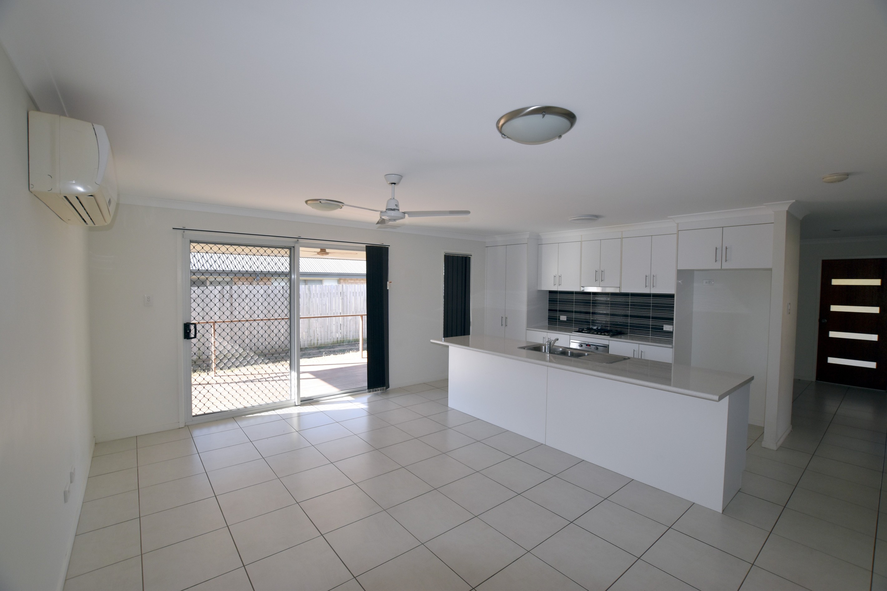 30 Bottlebrush Drive, Kirkwood, QLD 4680
