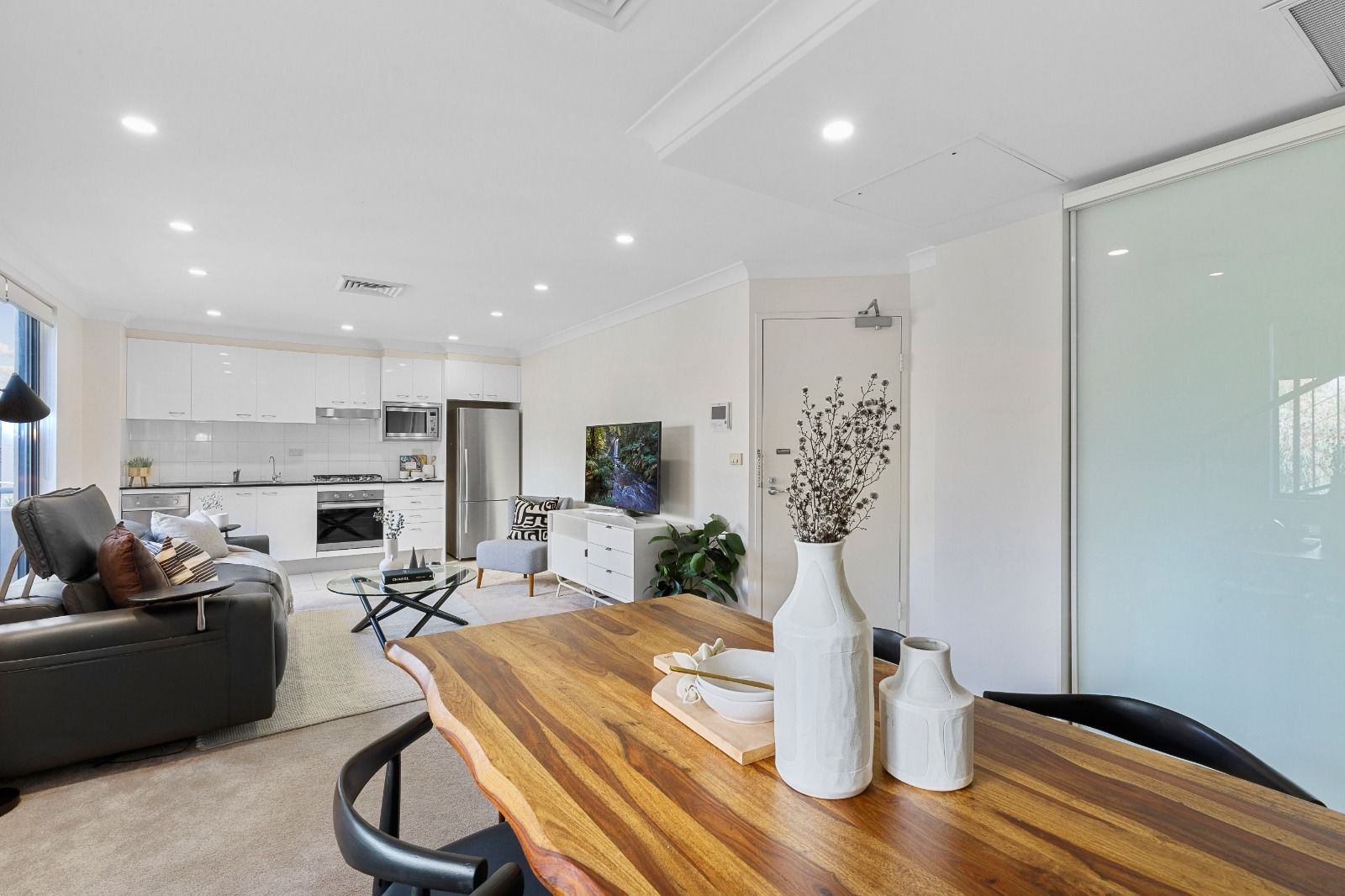 166 Pacific Highway, North Sydney NSW 2060