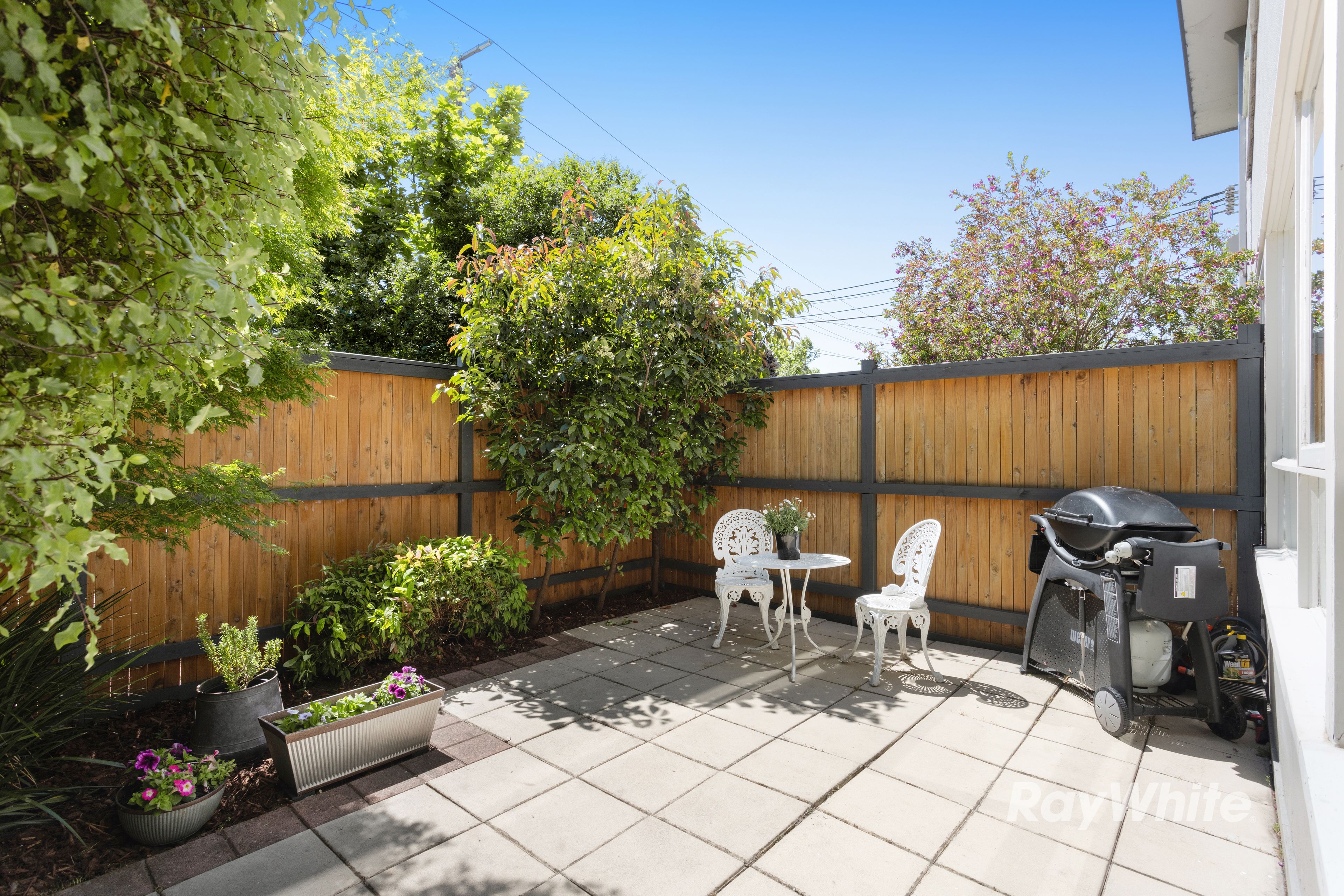 1/1150 Dandenong Road — photo from Ray White Carnegie