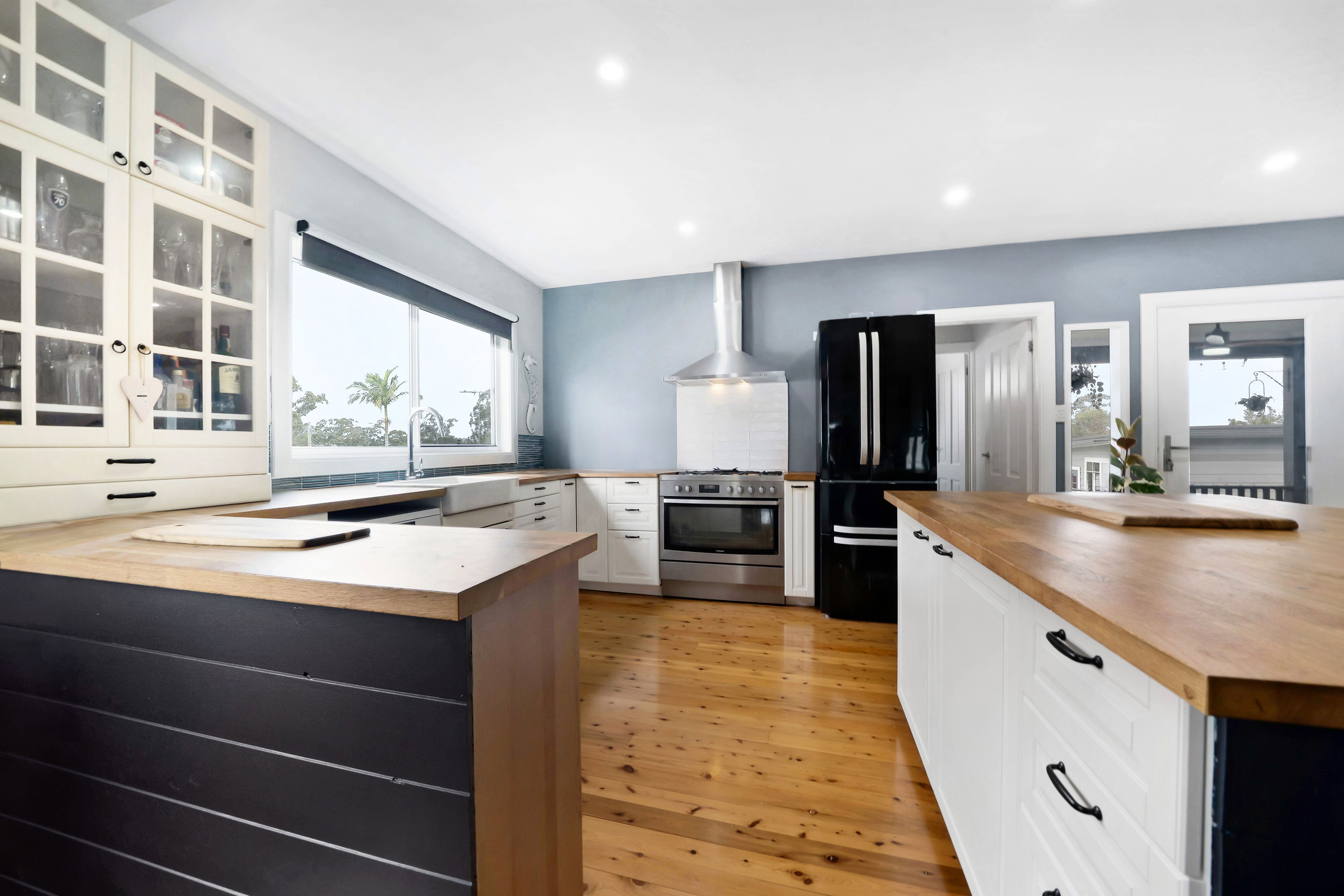 12 Glebe Place — photo 7 of 23