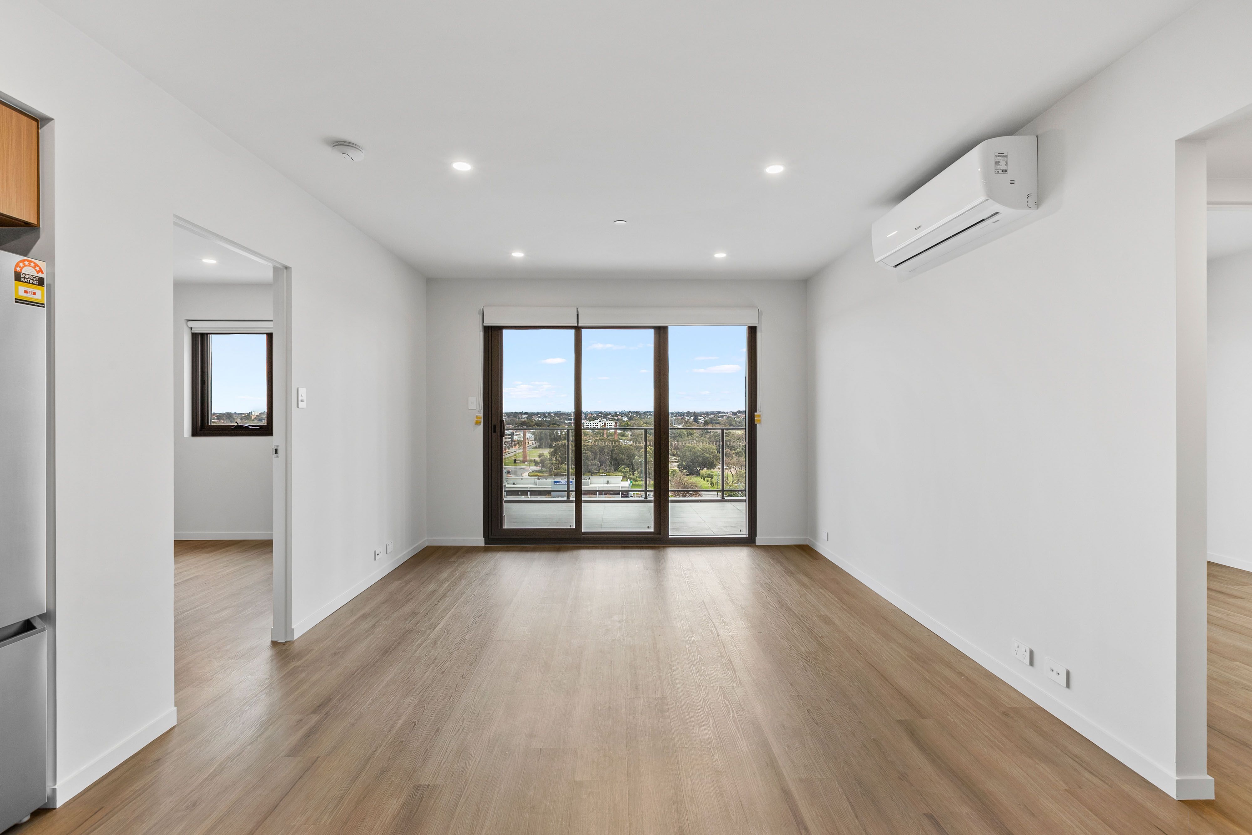 902/239 Great Eastern Highway — photo 7 of 30
