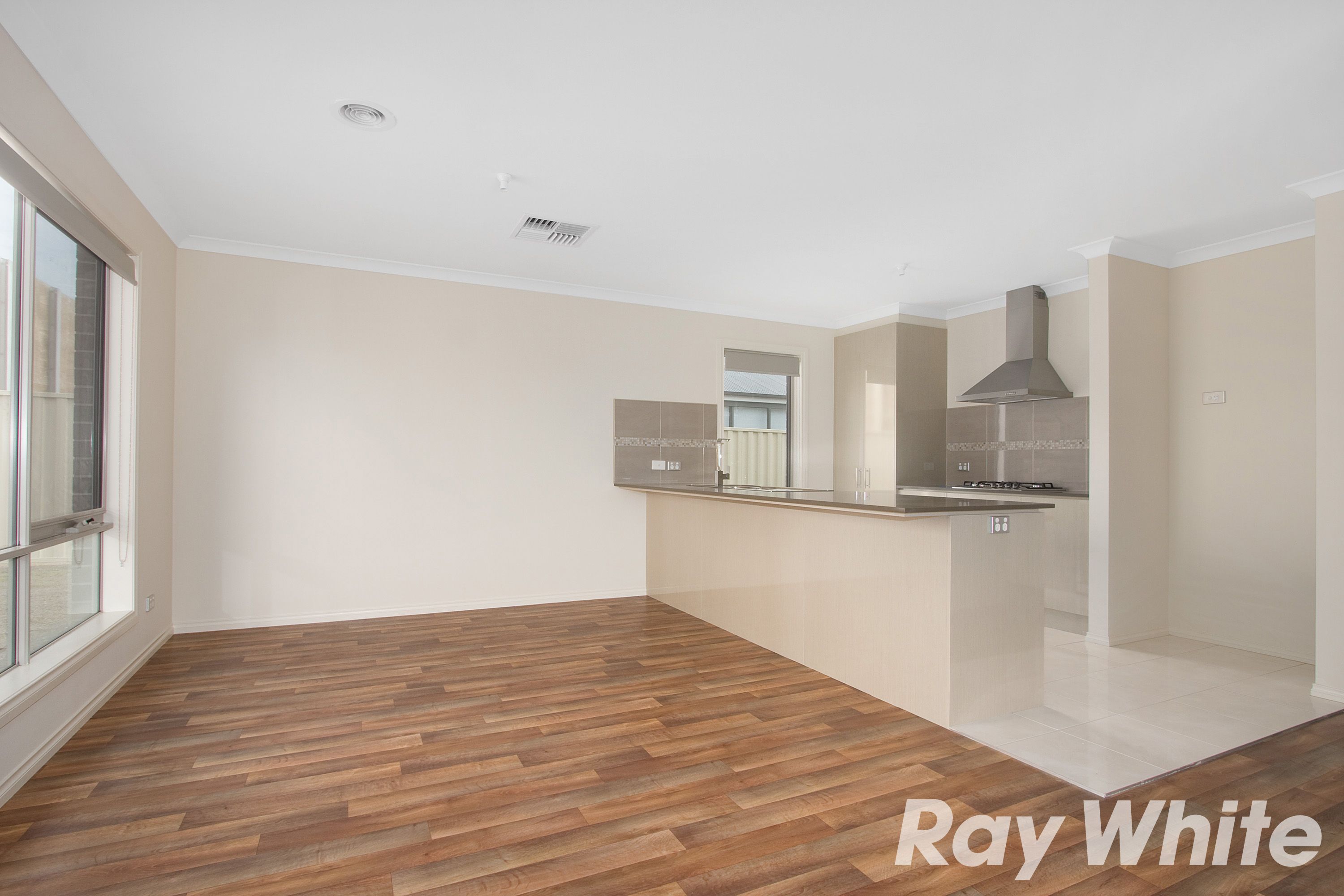 94 Blue Horizons Way, Pakenham, VIC 3810